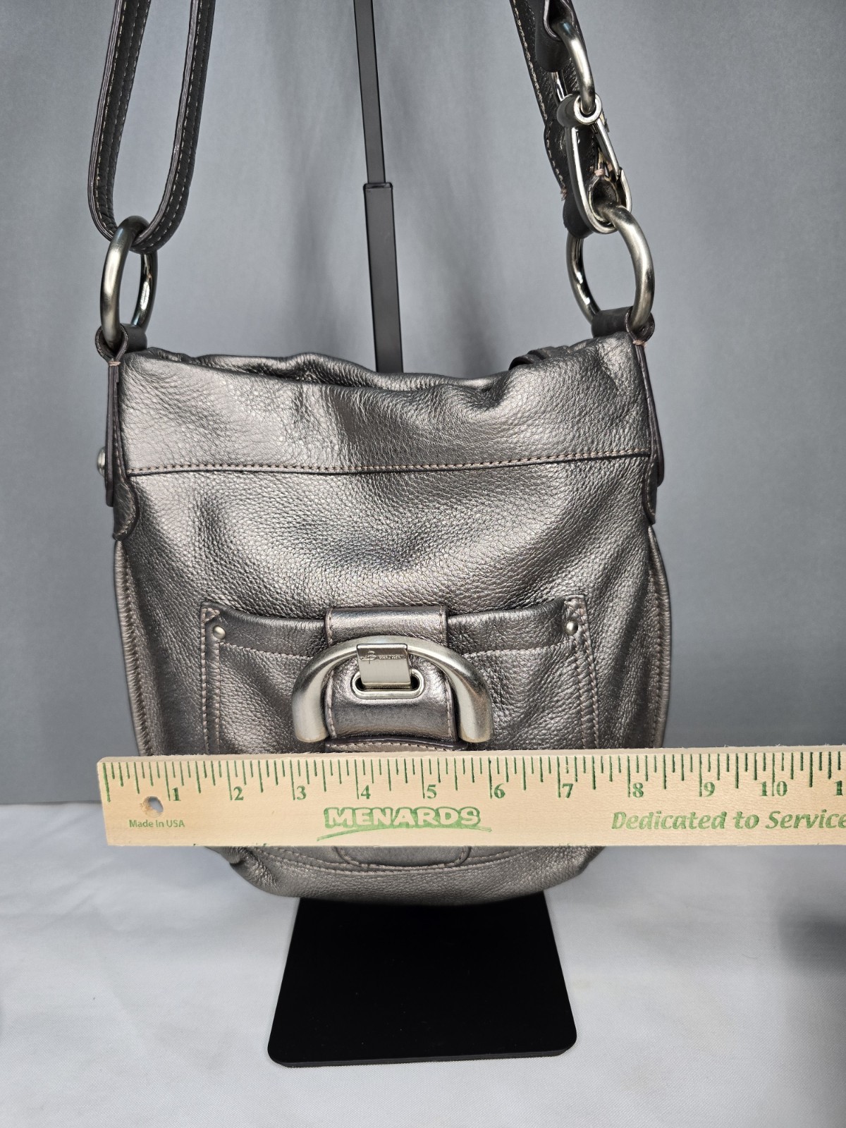 B. Makowsky Silver Pebbled Shoulder/Crossbody Bag Detachable Strap Charm Hobo