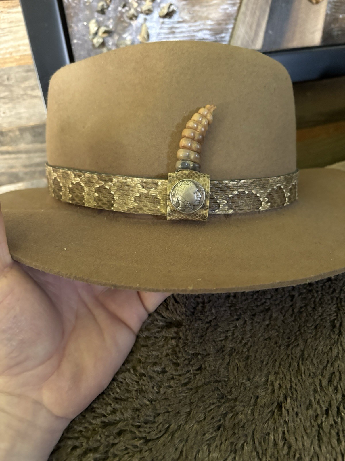 Rattlesnake Hat Band With Rattle 7/8” Wide.