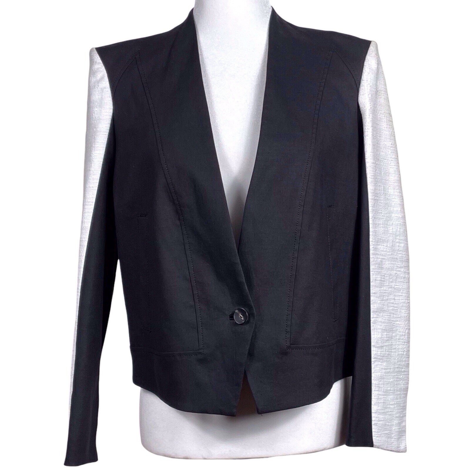 Helmut Lang Cropped Colorblock Blazer Size 6 Black White One-Button Tailored