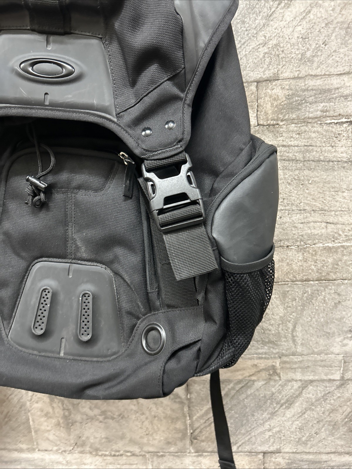 Oakley Gearbox LX Backpack All Black Blackout Tactical Stealth Bag Excellent