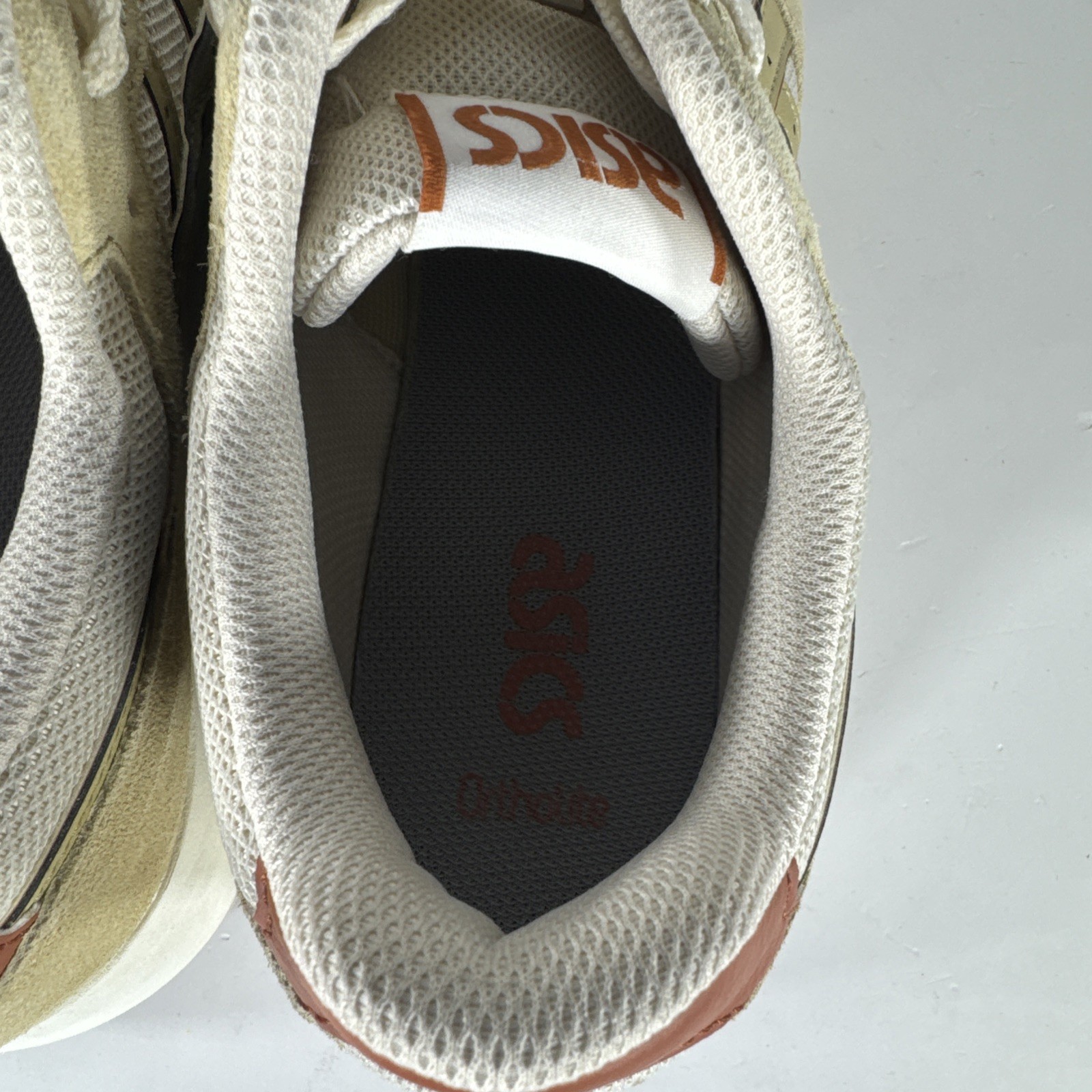 Asics Lyte Classic Shoes Sneakers Sand (Tan) Color 1201A477 Mens Size 8.5