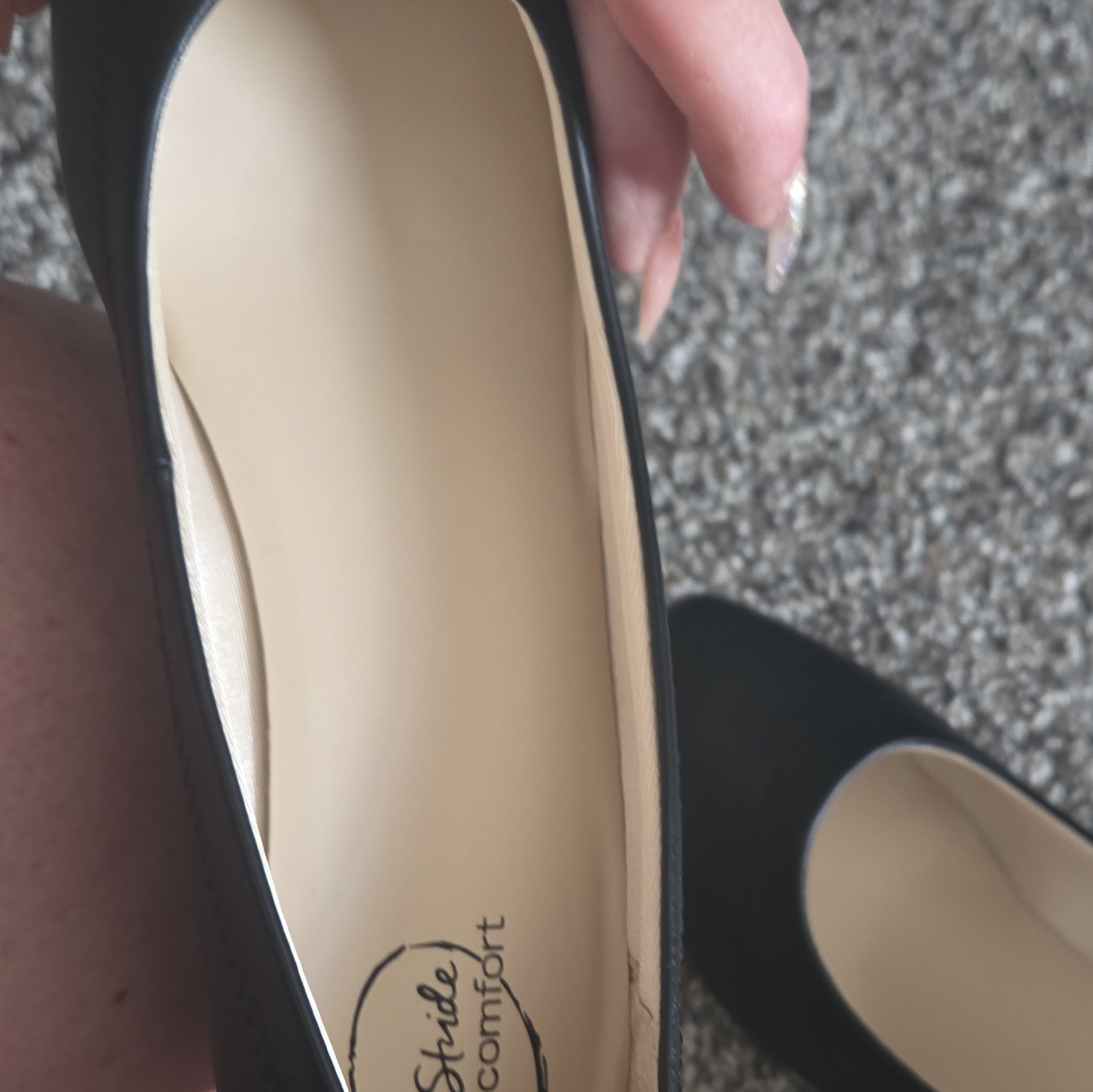 LifeStride Comfort Women’s Black Slip-On Round Toe Solid Pump Heel Shoes