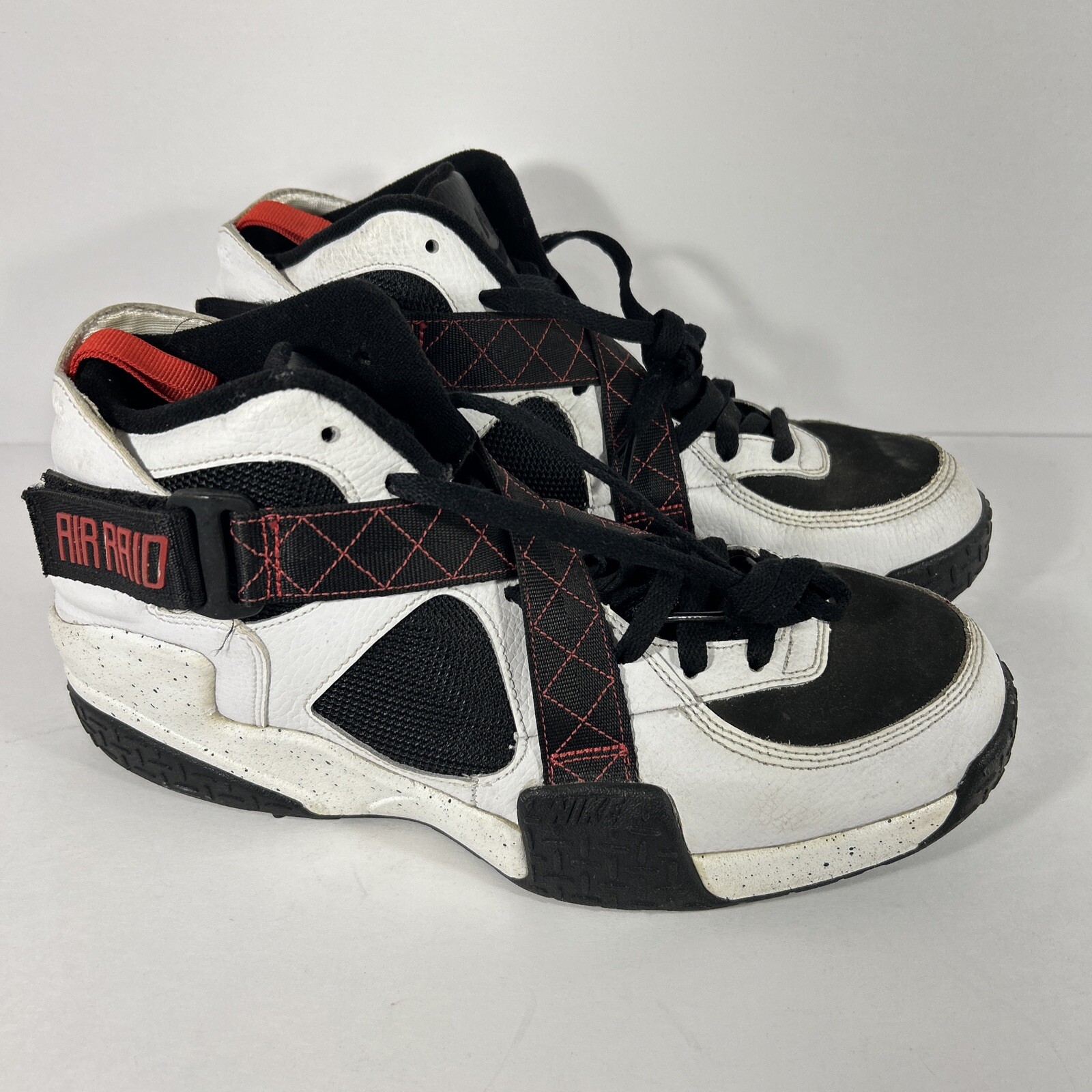 Nike Air Raid Black/University Red/White-Mens Basketball Shoes-Sz:11-#DD8559-100