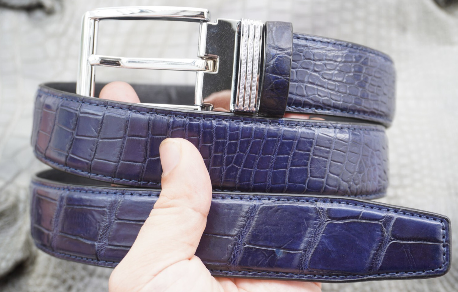 W1.3 inch Blue Real Crocodile Belly Leather Skin Men’s Belt Pin Buckle #L52