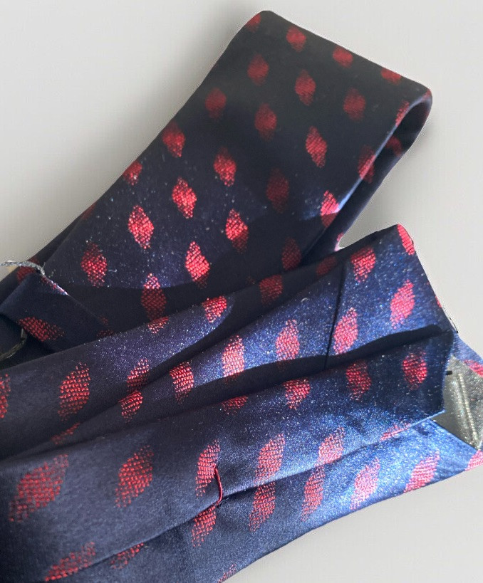 Ted Baker Men’s 100% Silk Tie Cronus Diamond Geometric Blue 3.25” Width