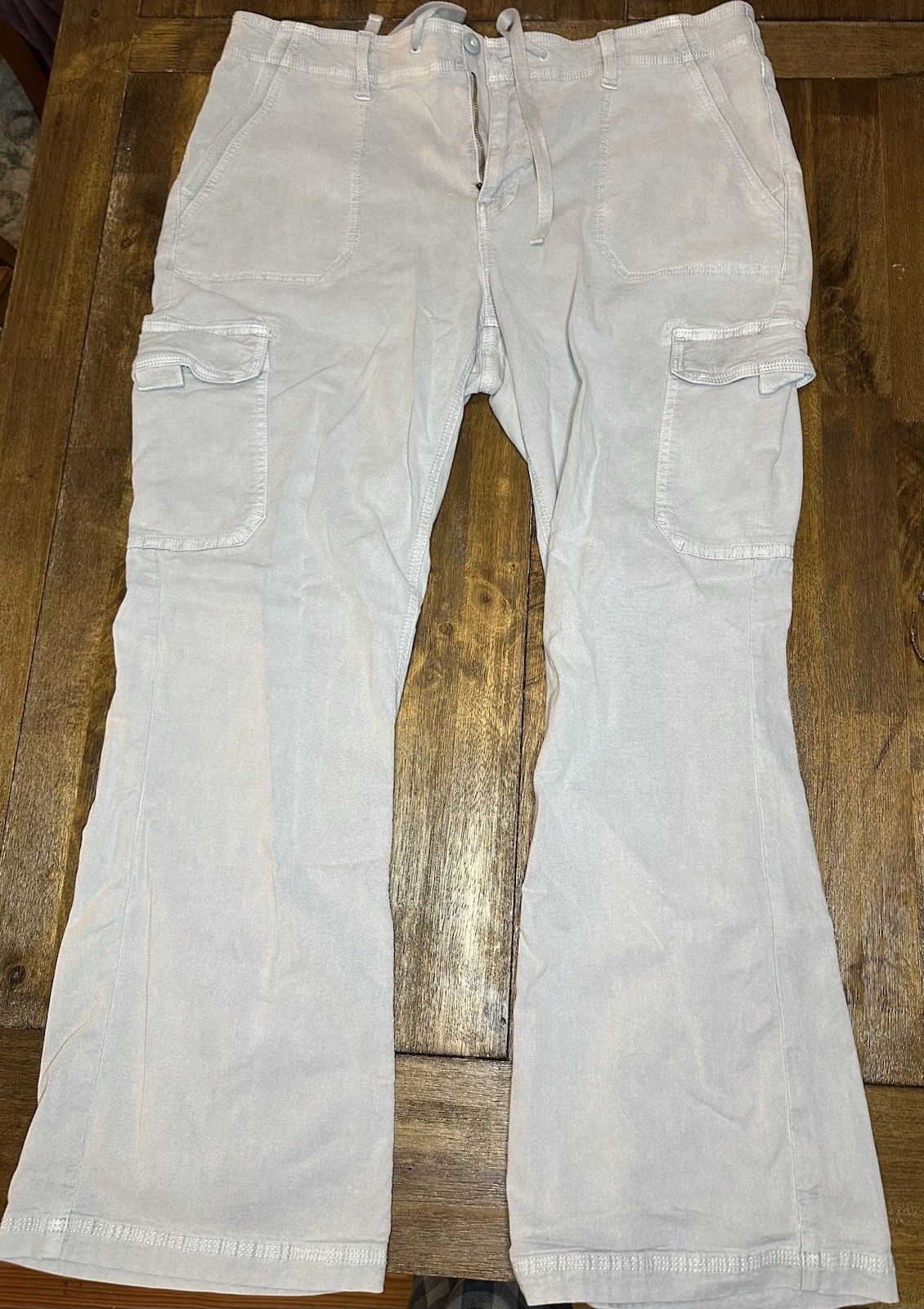 American Eagle Women’s Gray Cargo Pants Stretch Pockets Flat Front Size 16 R