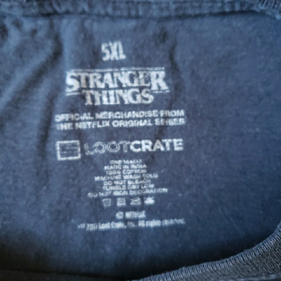NETFLIX STRANGER THINGS Loot Crate 5XL T-Shirt Black 2017 Graphic Tee