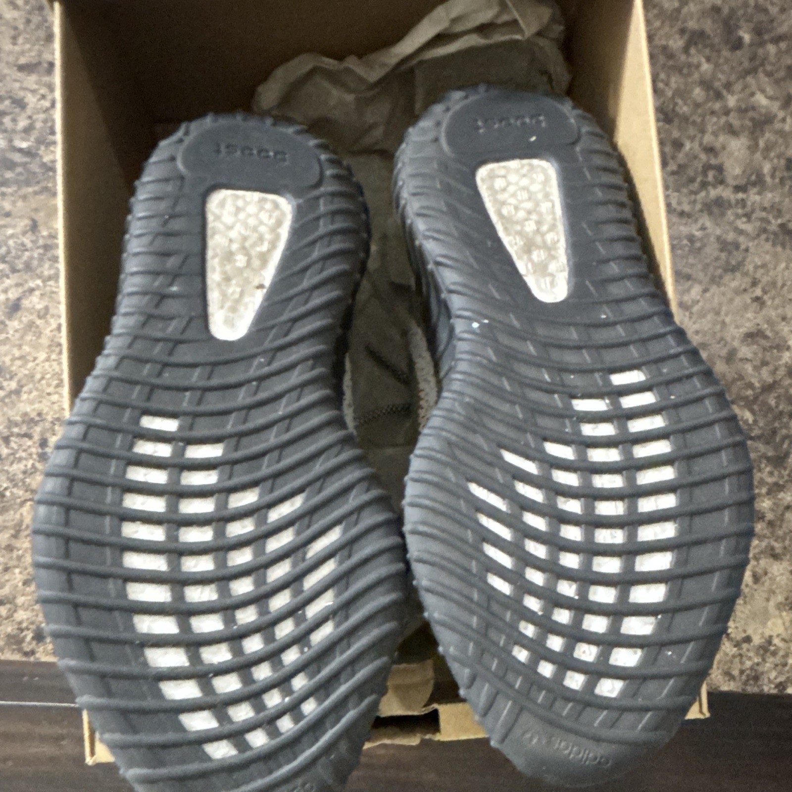 adidas Yeezy Boost 350 V2 Carbon Beluga Gray/Orange Low Top Sneakers HQ7045