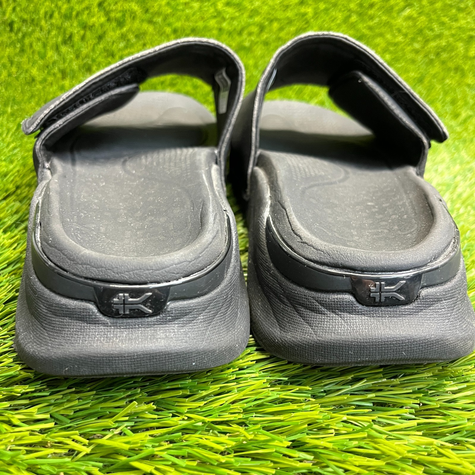 Kuru Moment Womens Size 11 Black Beach Walking Outdoor Slip On Slide Sandals