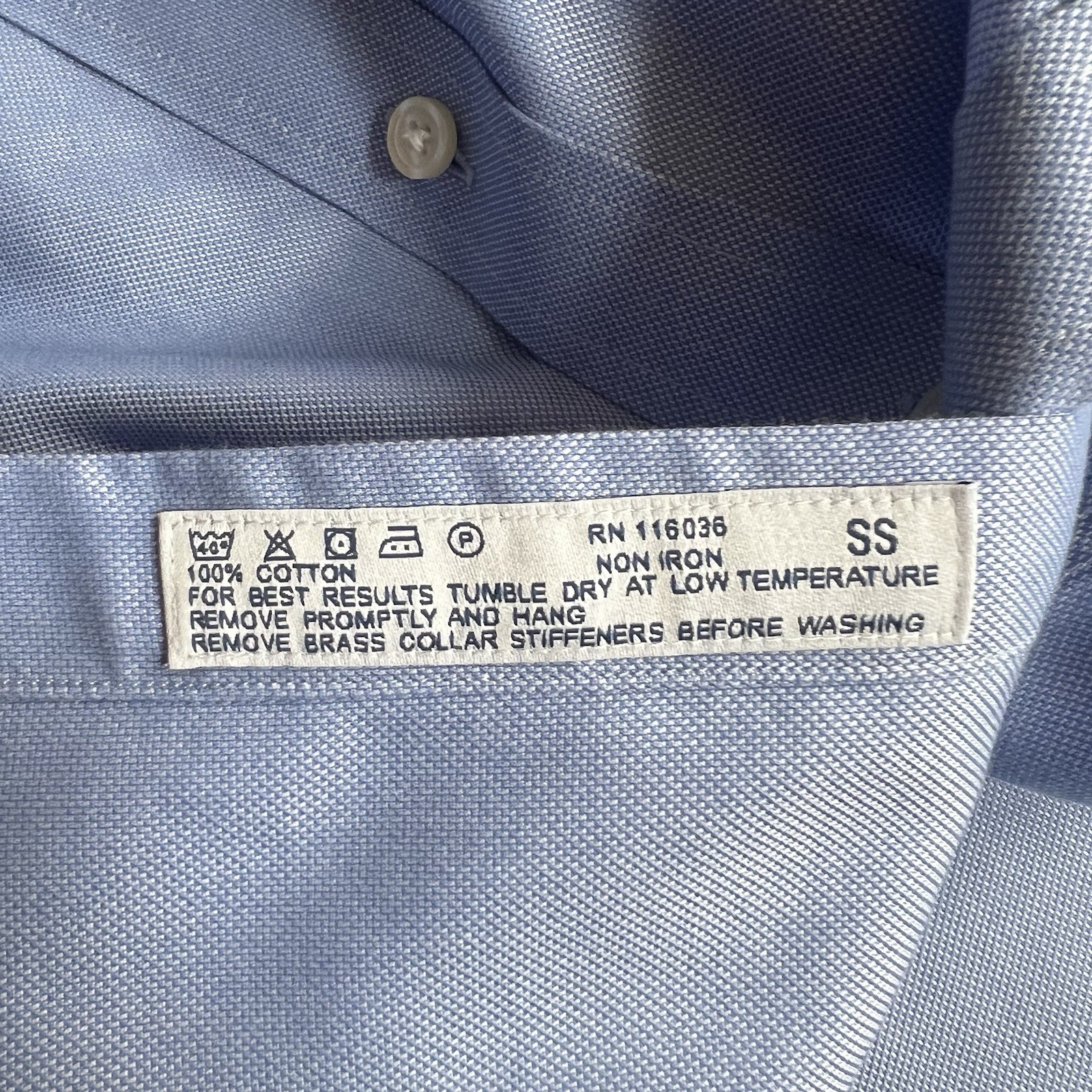 Charles Tyrwhitt Shirt Men’s Neck 17.5″ Blue Double Cuff Classic Fit Non Iron