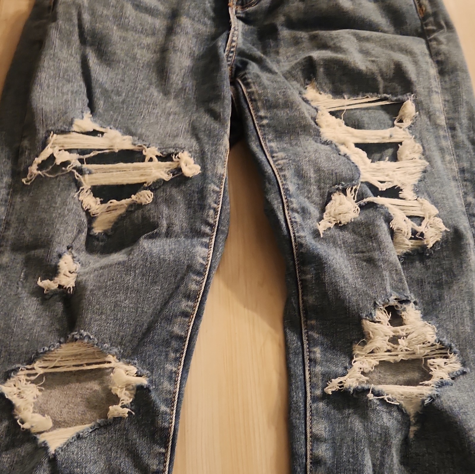 American Eagle Next Level Stretch High-Rise Jegging Distressed Blue Jeans 6