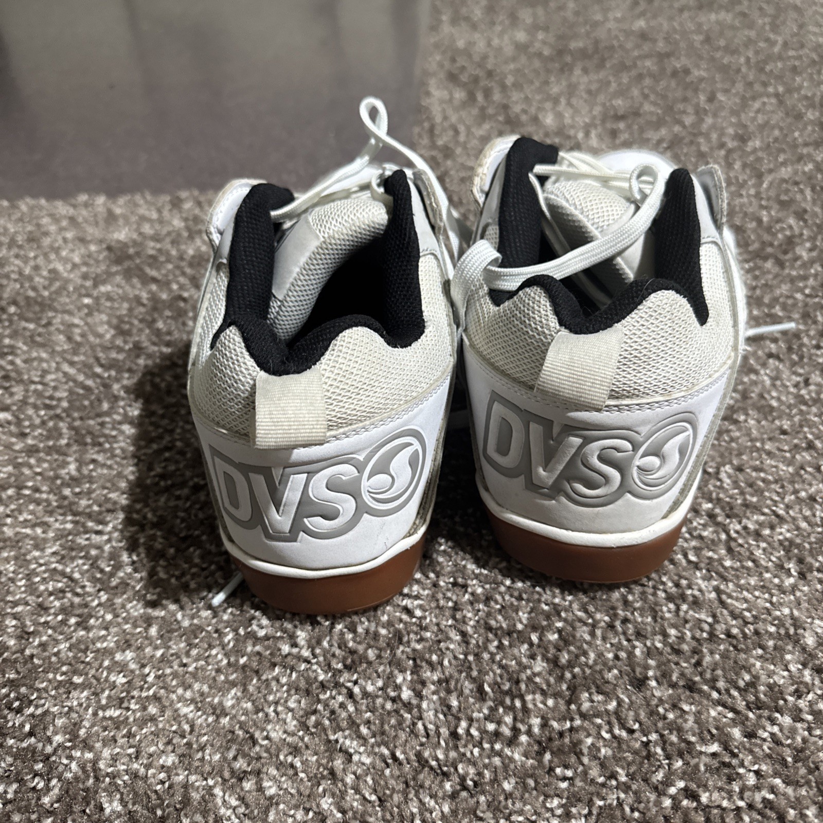 DVS Men’s 12 Comanche 2.0+ Skate Shoes Sneakers DVF0000323 White/Black/Gum