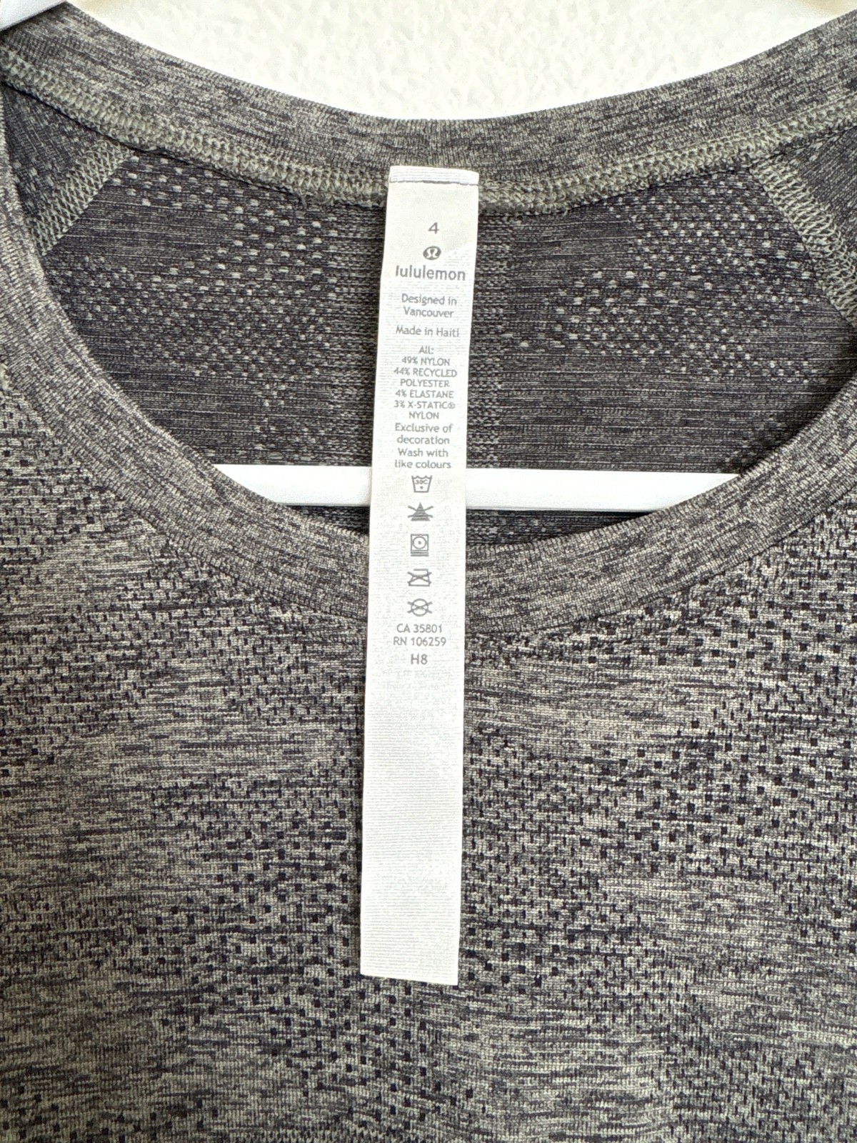 Lululemon Swiftly Tech 2.0 Long Sleeve Gray Olive Green sz 4