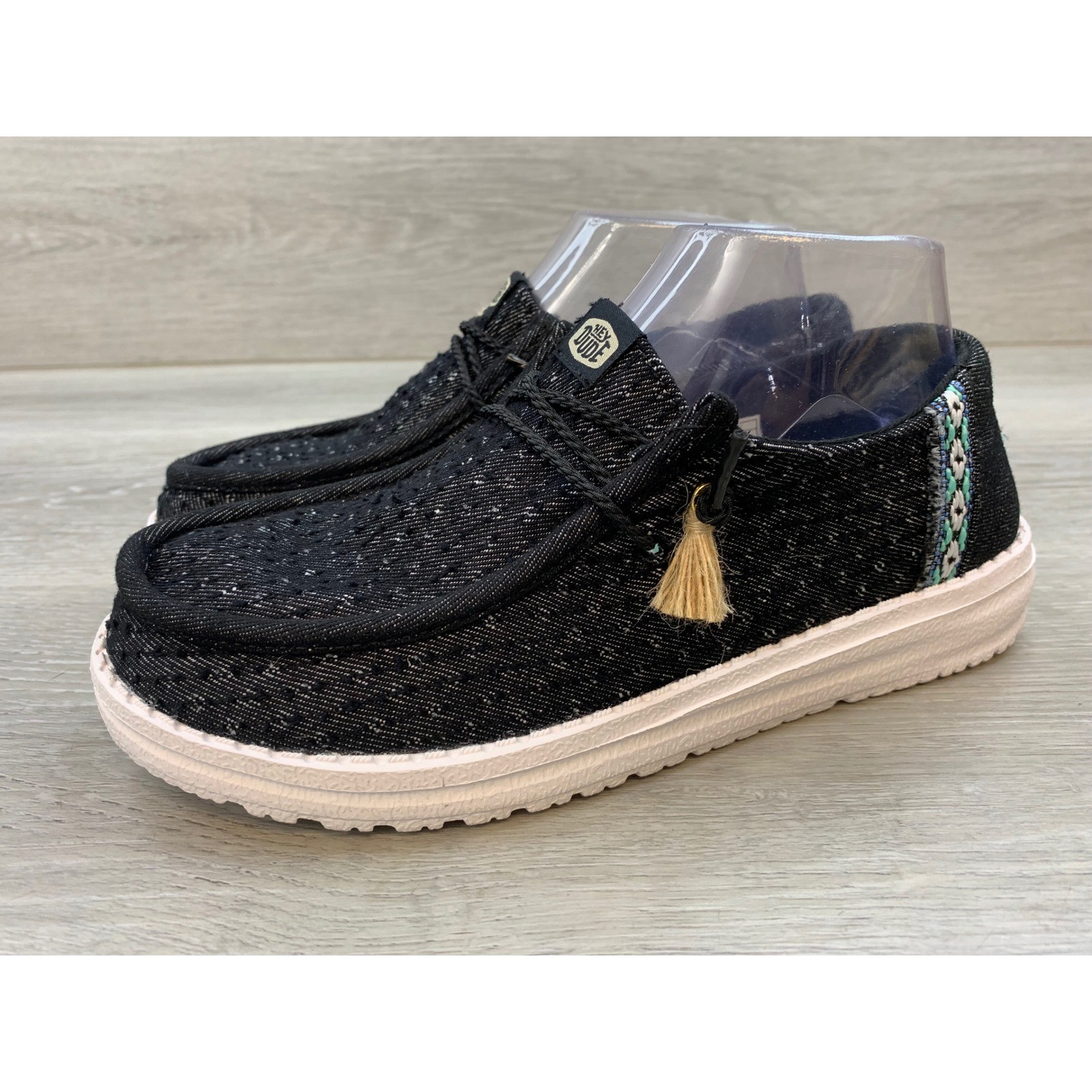 Hey Dude Wendy Perf Canvas Black Sparkle Slip On Loafers Women’s 6 Shoes