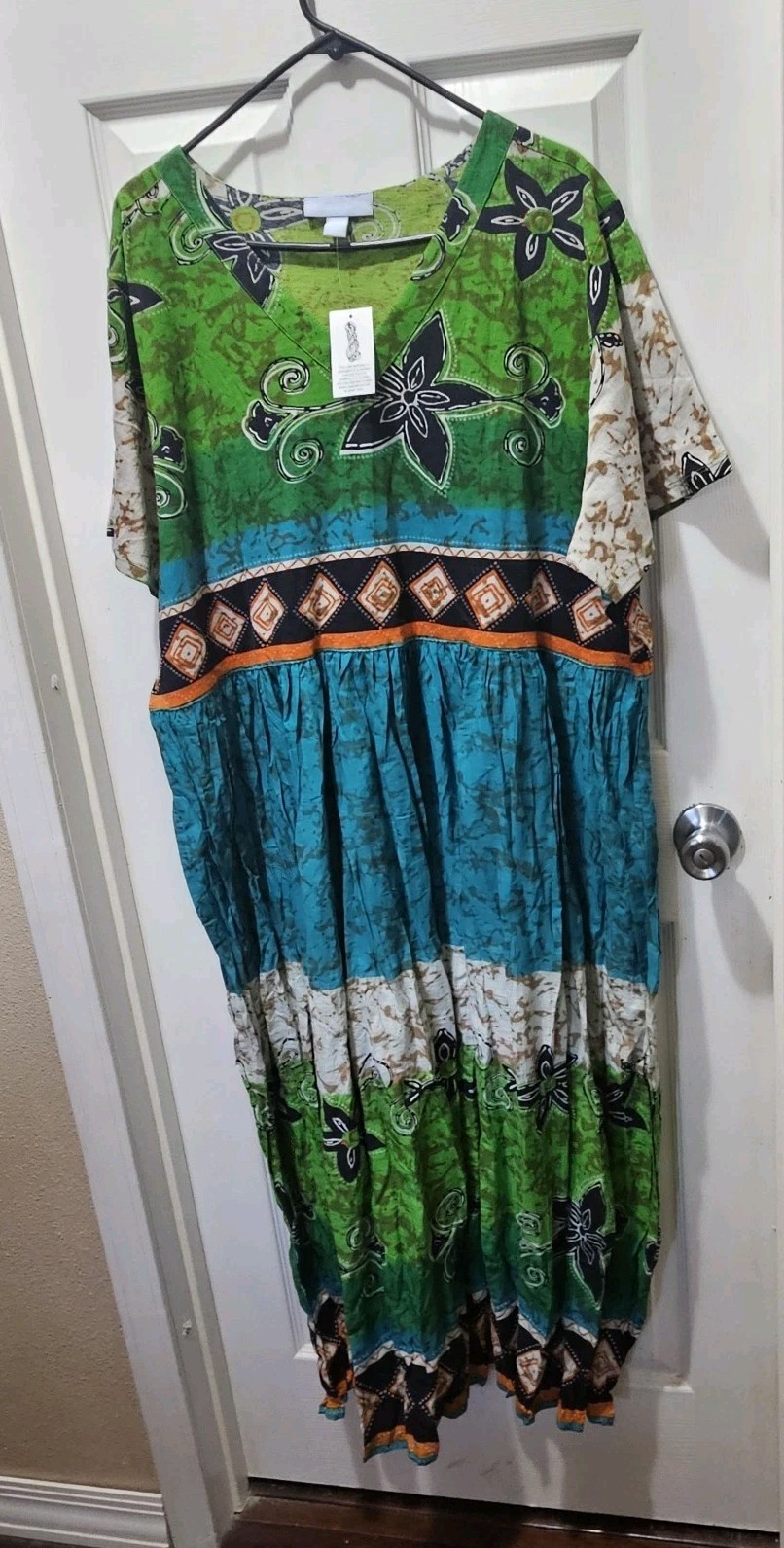 Only Necessities Lounge House Resort Dress Size 26 28 Cotton Batik Floral Mumu