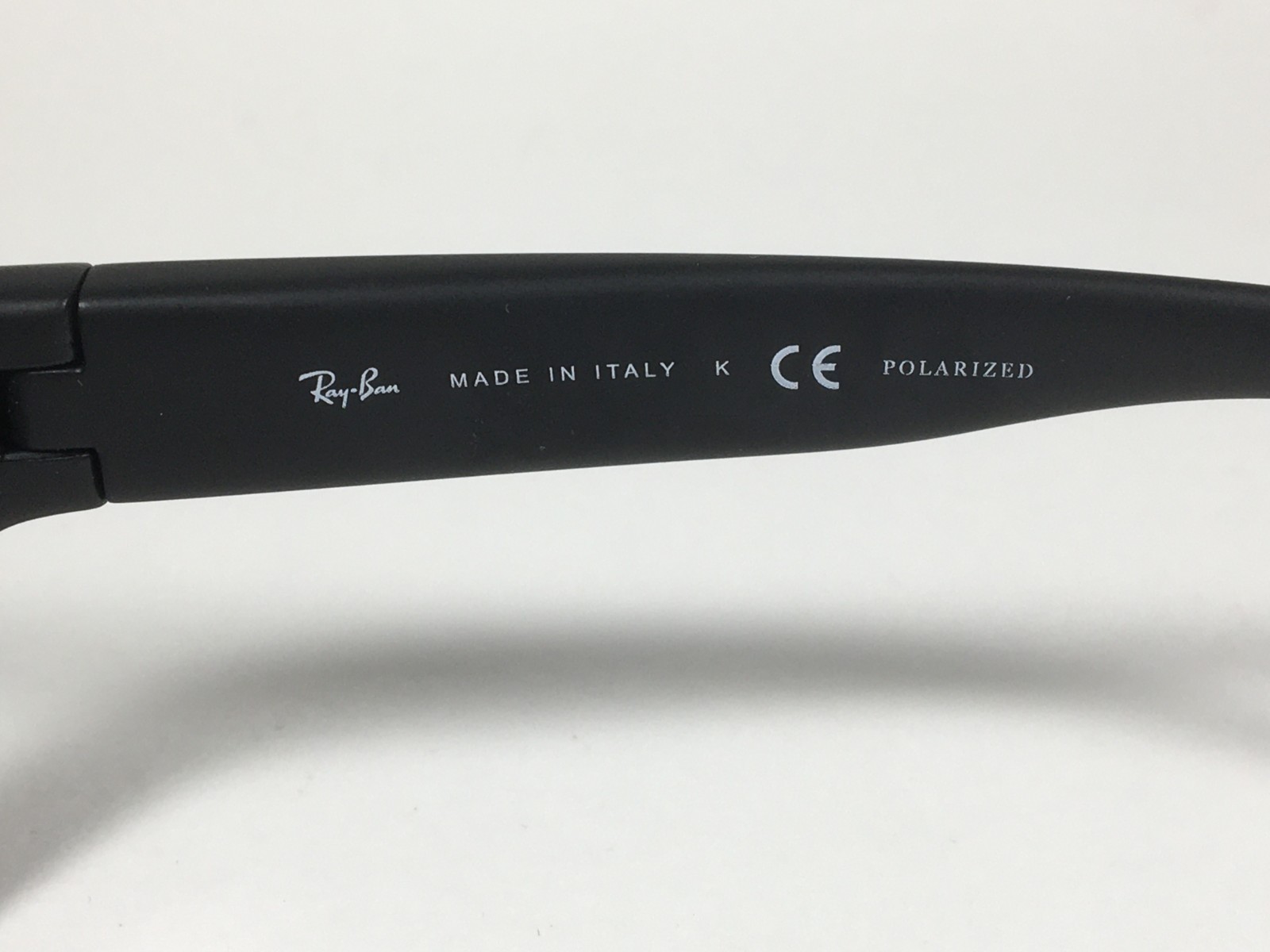 Ray-Ban Predator Polarized Sunglasses Matte Black Green Lens RB4033 601-S/48