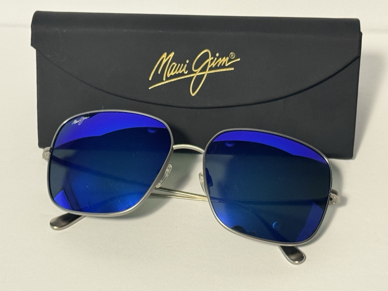 Maui Jim Polarized Sunglasses MJ546 11B Triton Silver Blue Hawaii Titanium