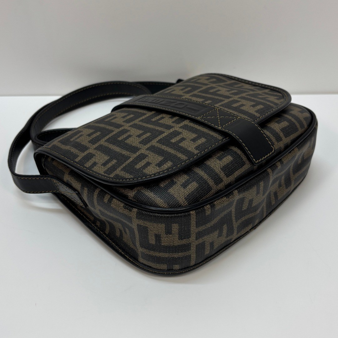 FENDI Zucca Shoulder Flap-style MBZ963 Canvas Brown Size: W:9.1 × H: 7.9 in.