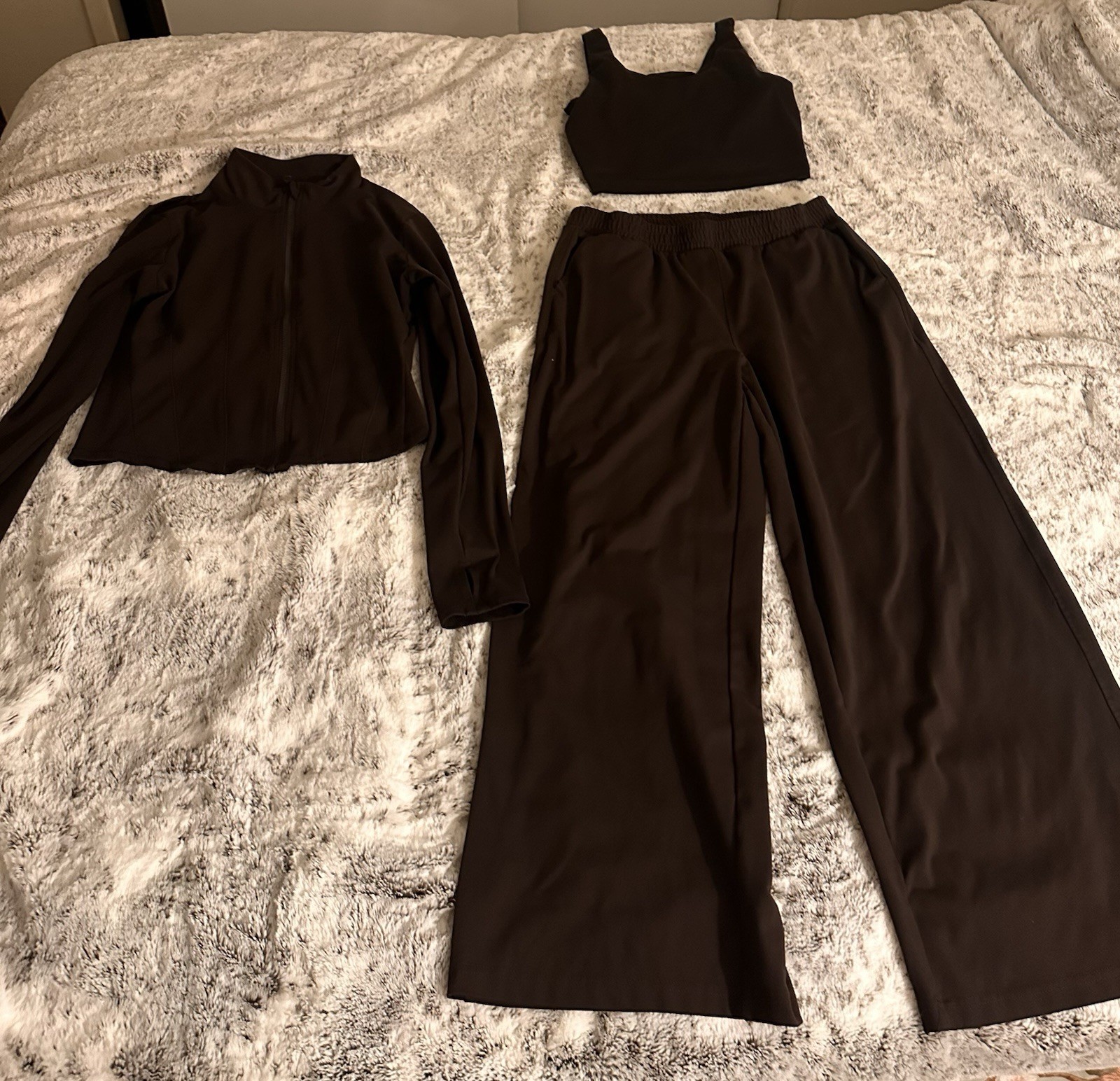 3 Pc Yogalicous Lux Women’s Brown Matching Lounge Set Medium