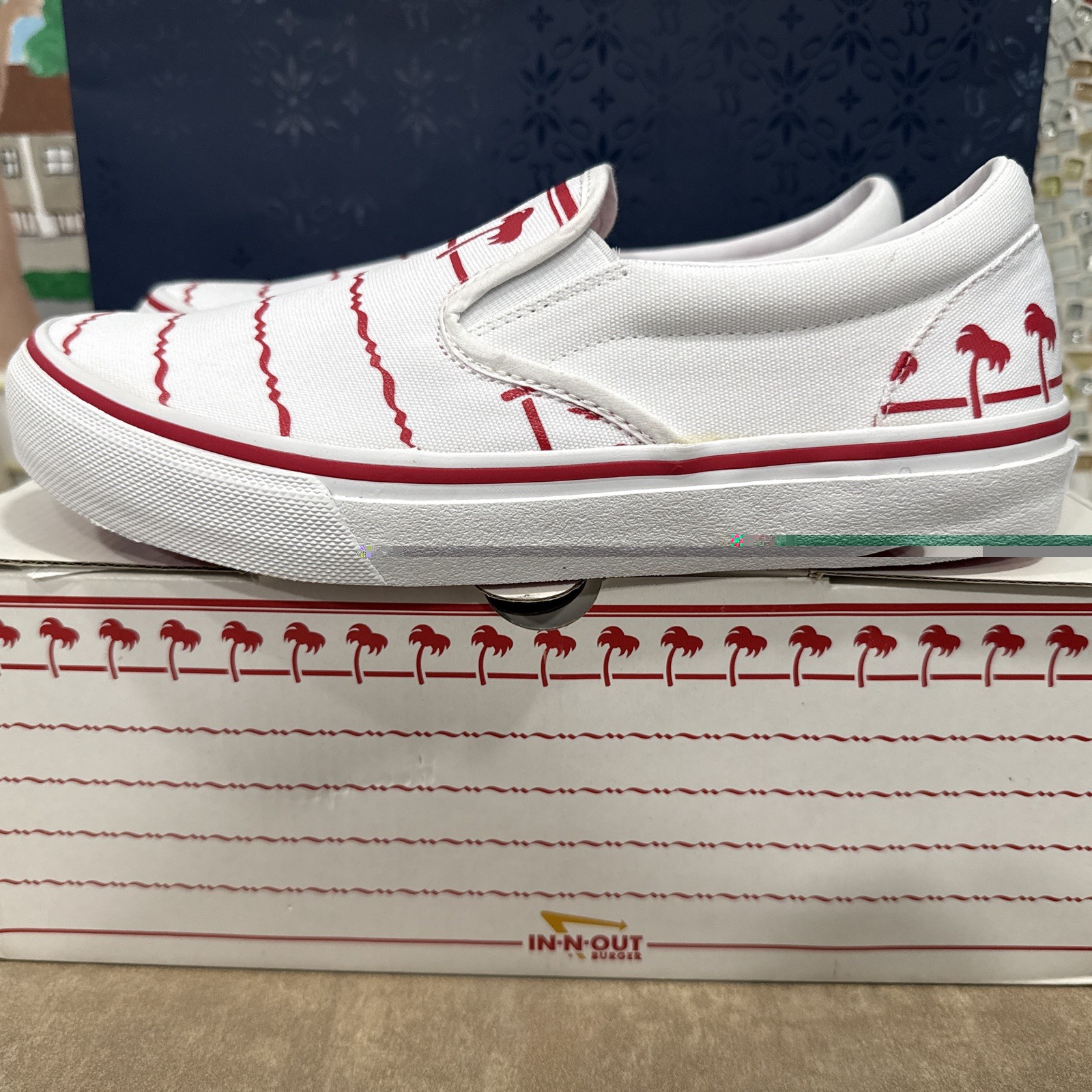 In-N-Out Burger White Drink Cup Slip-On Shoes NEW Sizes Mens 9