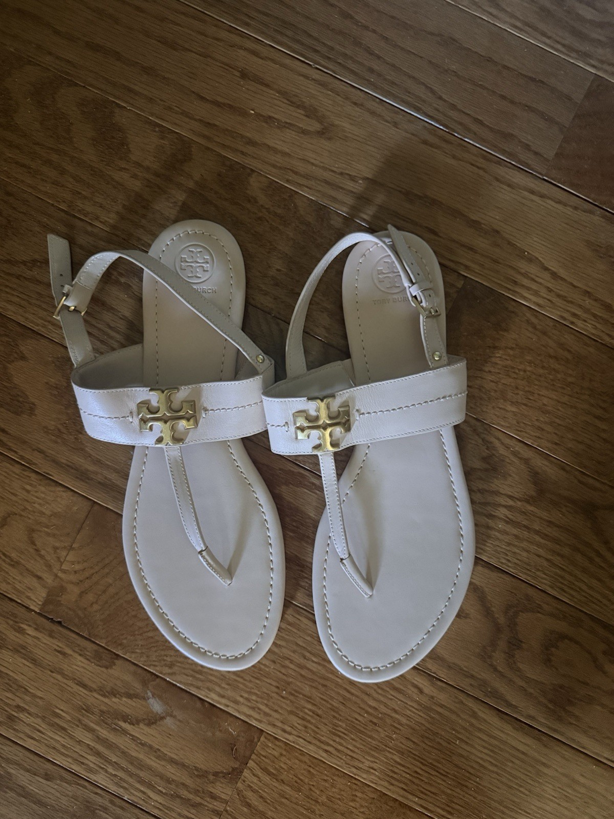 Tory Burch Women’s Beige Thong Flat Sandals Ankle Strap Logo Buckle Sz 12