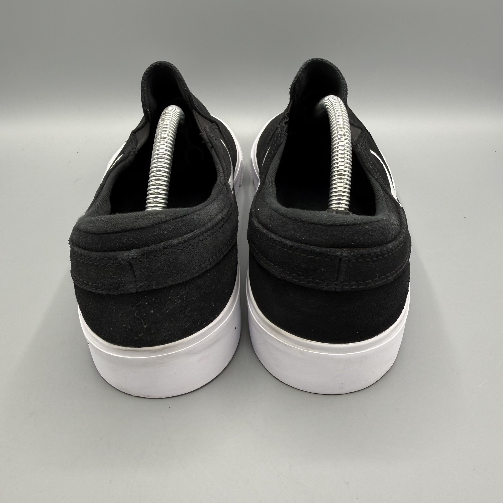 Nike SB Zoom Stefan Janoski Slip On Shoes Black Suede Mens Size 11.5