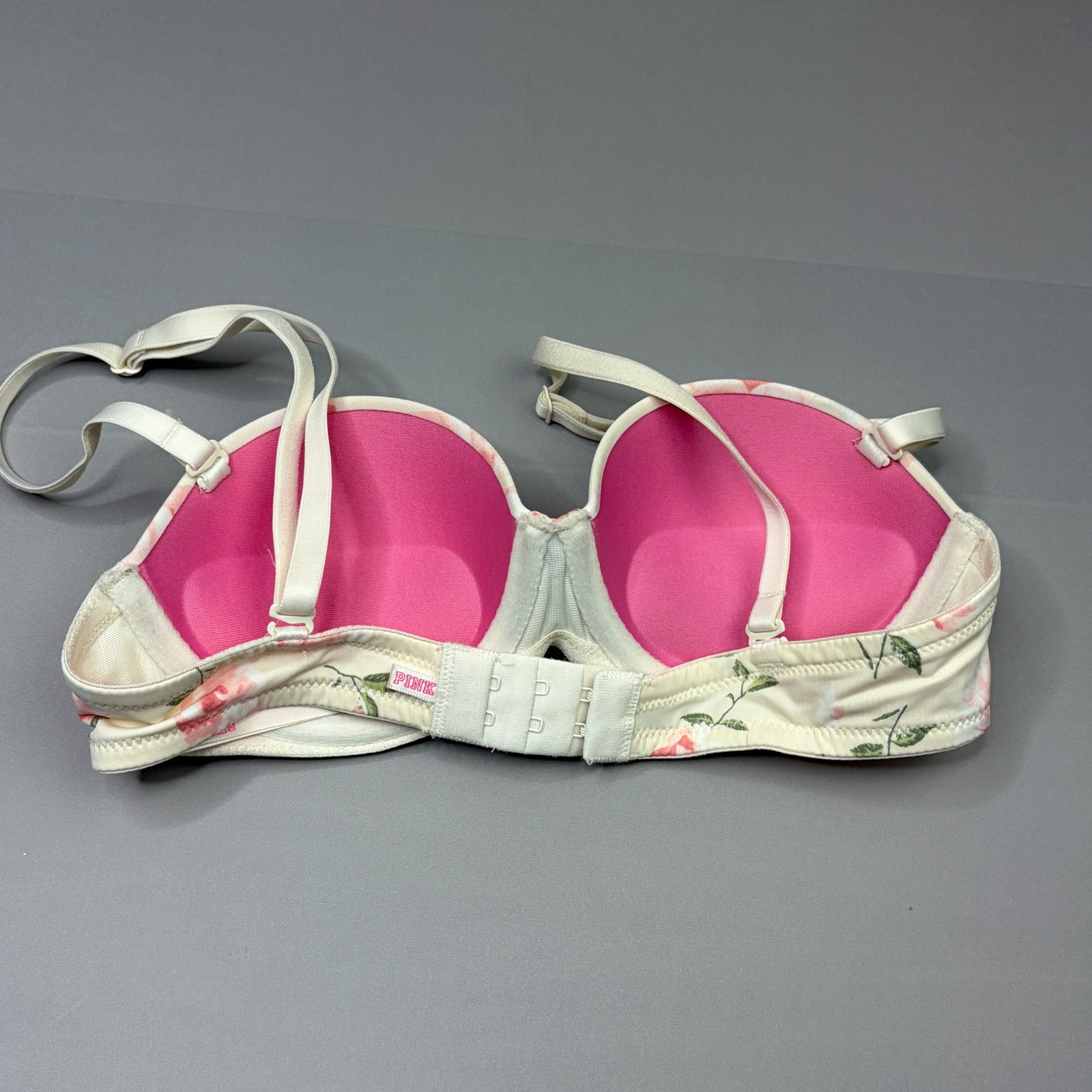 Victoria Secret Strapless Push Up Bra 32A Lined Padded Underwire Multiway Straps