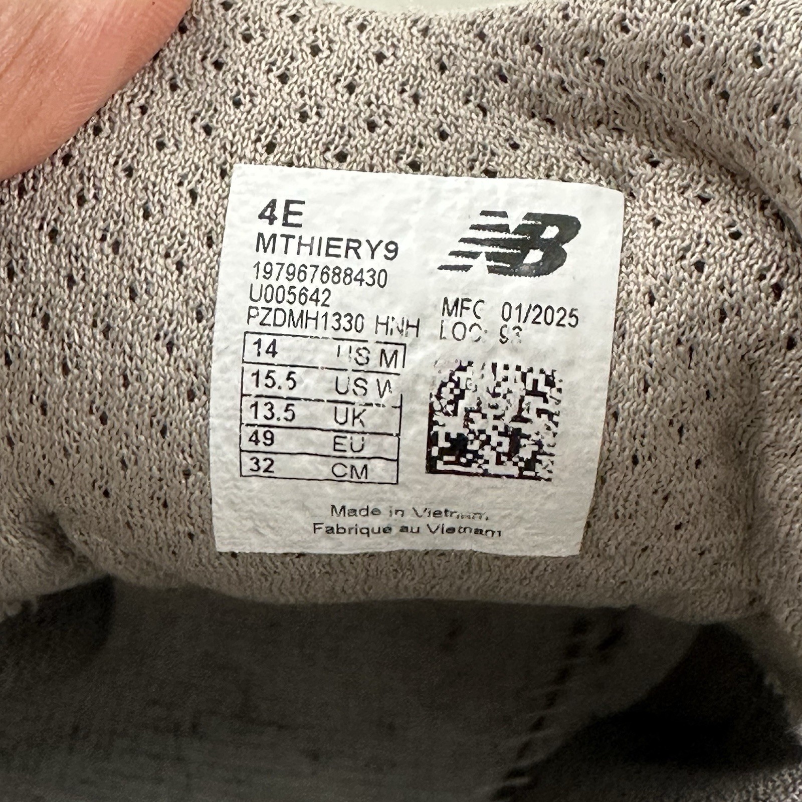 New Balance Fresh Foam X Hierro v9 GTX Shoes Men 14 4E EEEE MTHIERY9 Gray Beige