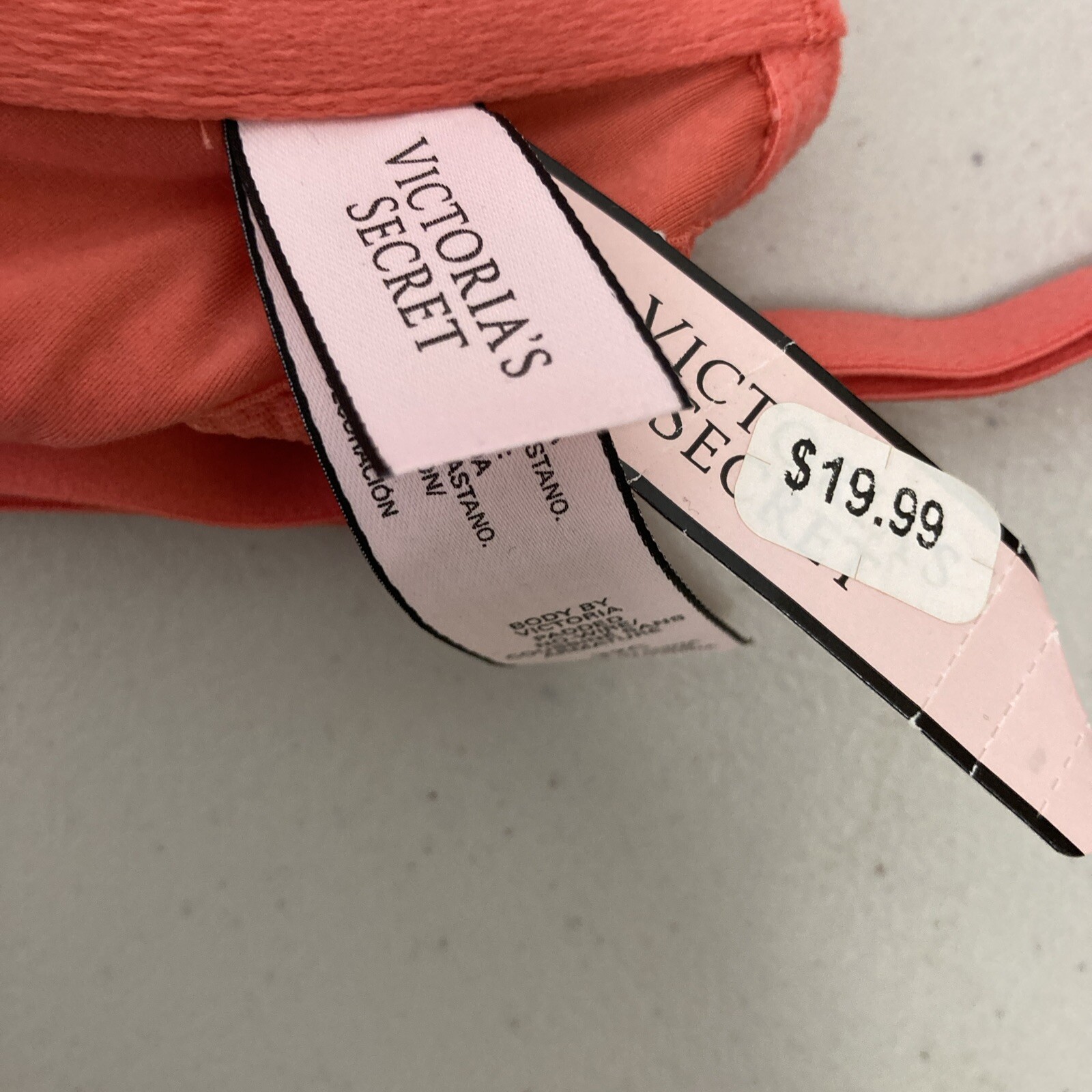 NWT Victoria’s Secret Women’s Salmon Lined Demi Bra Multiway Straps, Size 32C