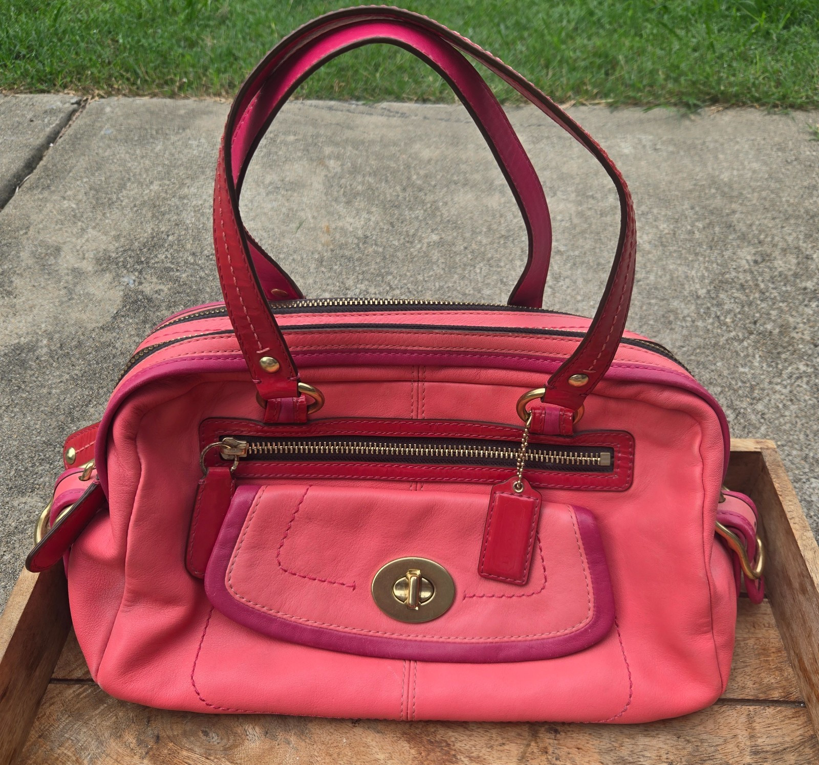 Authentic Coach Bonnie Pink Leather Satchel Purse M0873-13382
