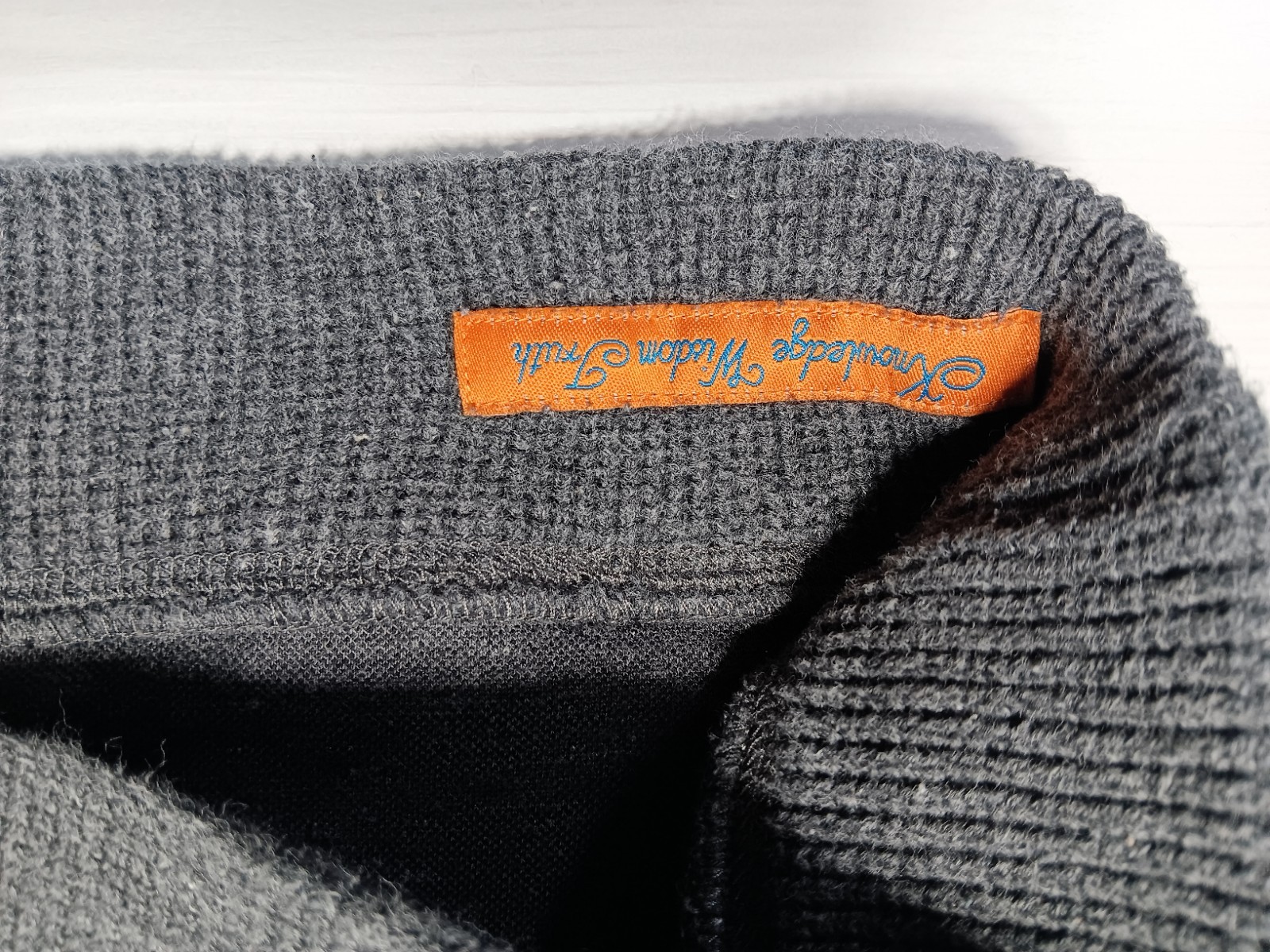 Large Gray Camo Knowledge Wisdom Truth Sweater Elbow Pads