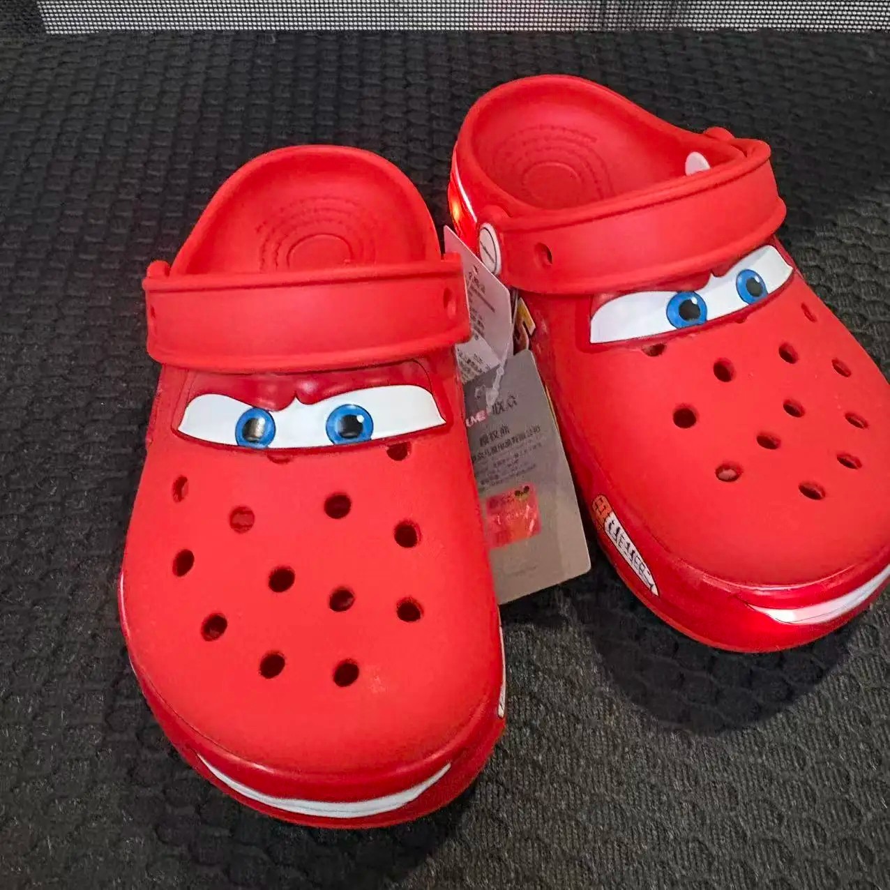 Kid’s LIGHT-UP Lightning McQueen Crocs boys girls Shoe Clog Disney C8-J3 Size **