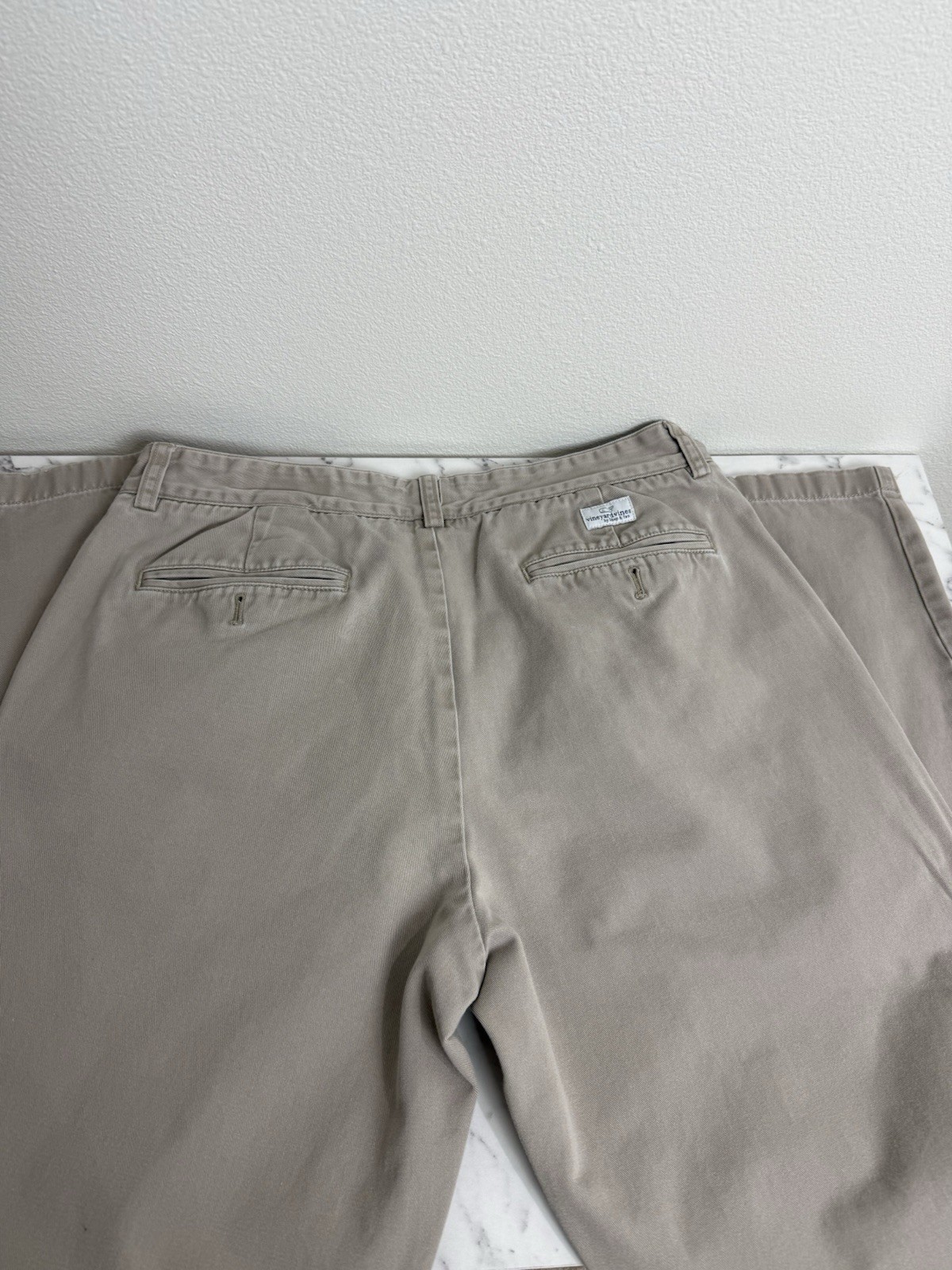 Vineyard Vines Pants Men’s 33×32 On-The-Go Chino Club Pant Stretch Beige
