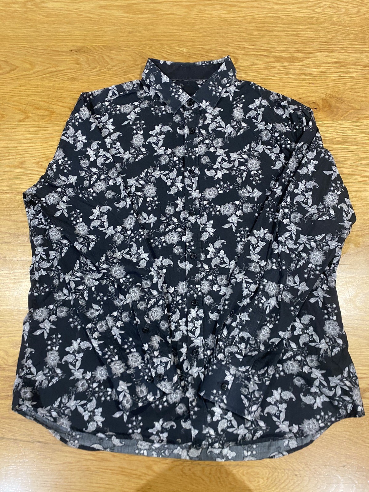 Tarocash 2XL Shirt White Floral 100% Cotton Short Sleeve Button-Up GC Free Post