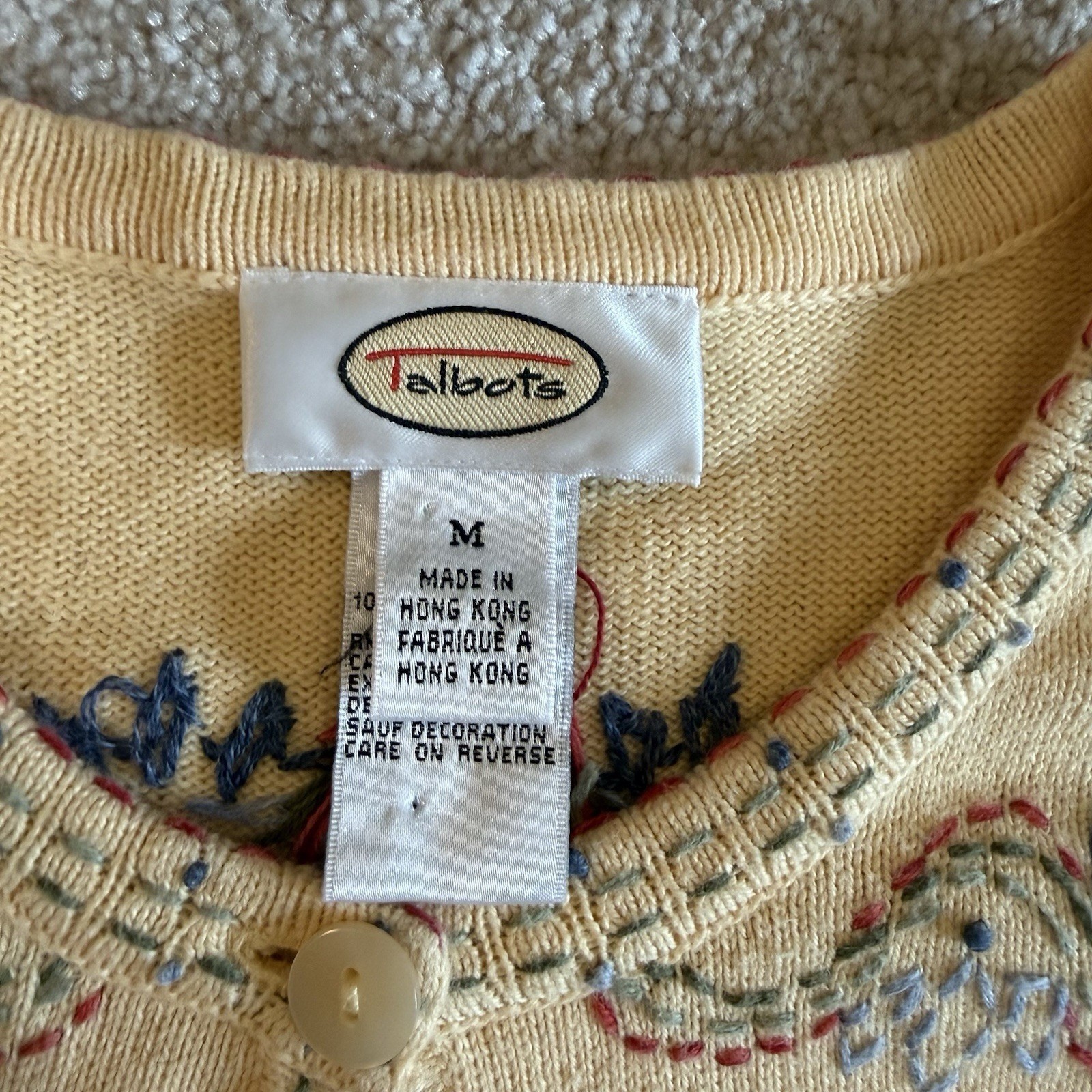 VTG Talbots Medium Yellow Embroidered Cardigan Hong Kong Cottagecore Spring