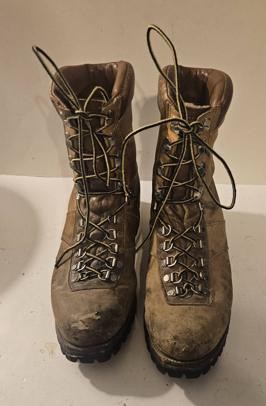 Vtg USA Made Original CHIPPEWA Arctic 8″ Rugged Leather Boots Men’s 10 EE