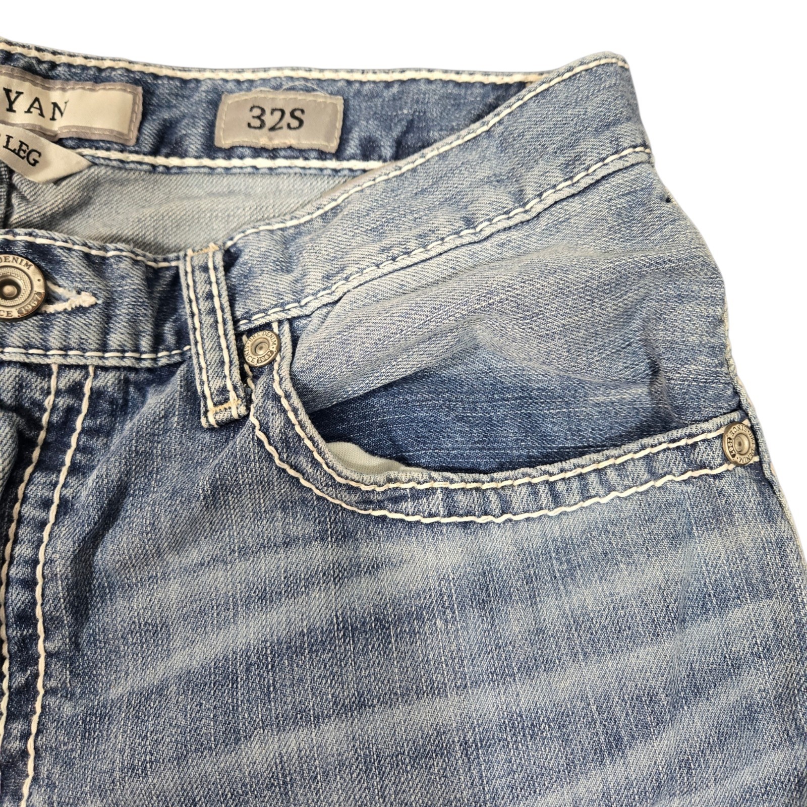 BKE Denim Ryan Straight Leg Mens Jeans Medium Wash Thick Stitch Size 32S 32×30