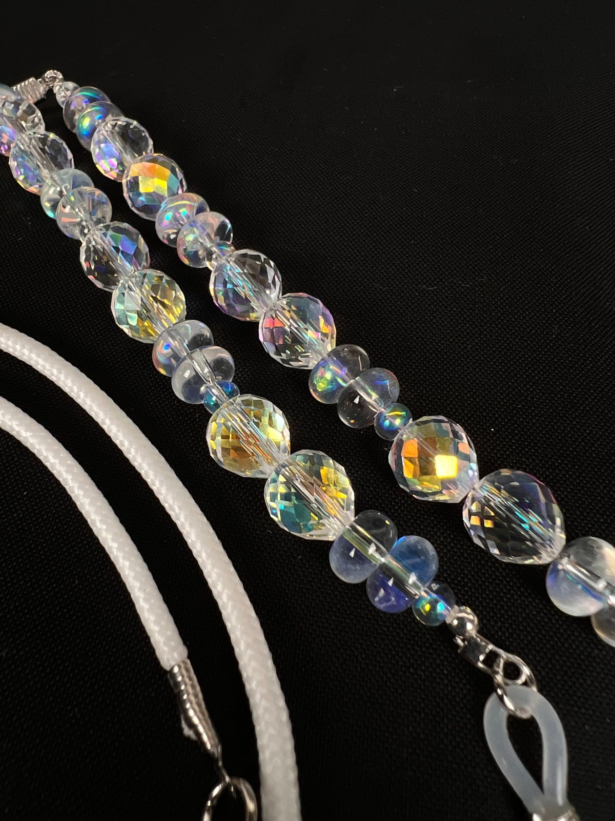 Handmade Eyeglass Chain: Crystal Glass Beads, Iridescent, Dazzling!