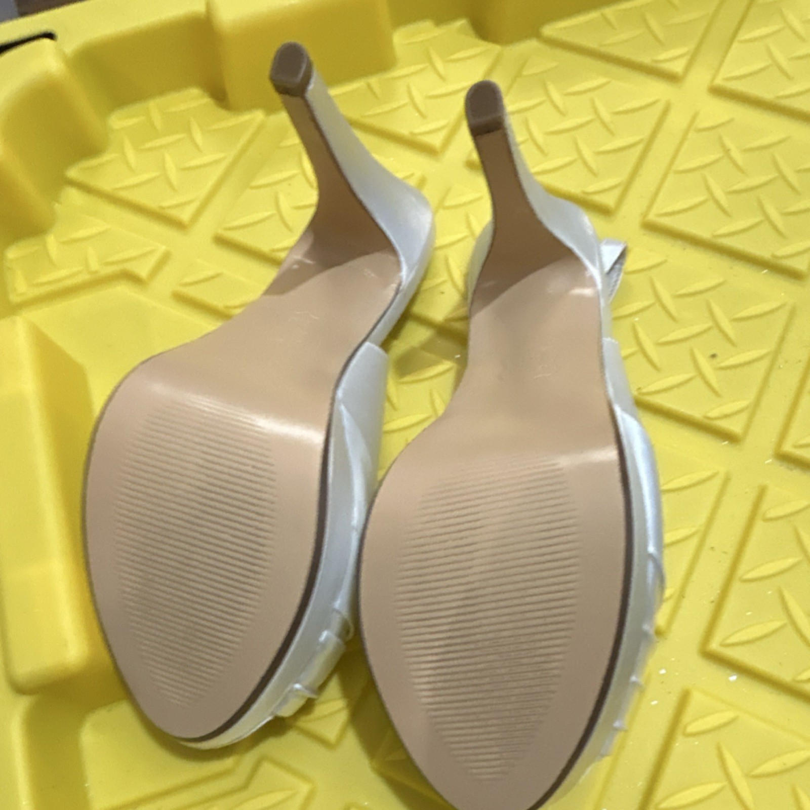 Coloriffics Ivory Satin Slingback Bridal Shoes High Heel 3 in. and Up