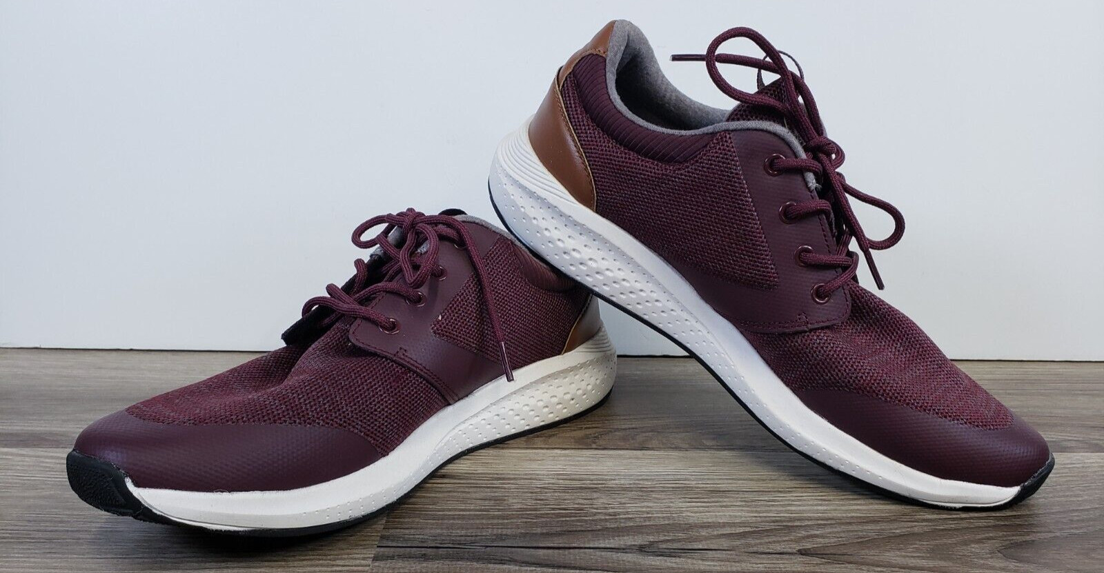 Perry Ellis Sneakers Flux PORTFOLIO ULTRA FOAM MENS SZ 10.5 BURGUNDY & BROWN