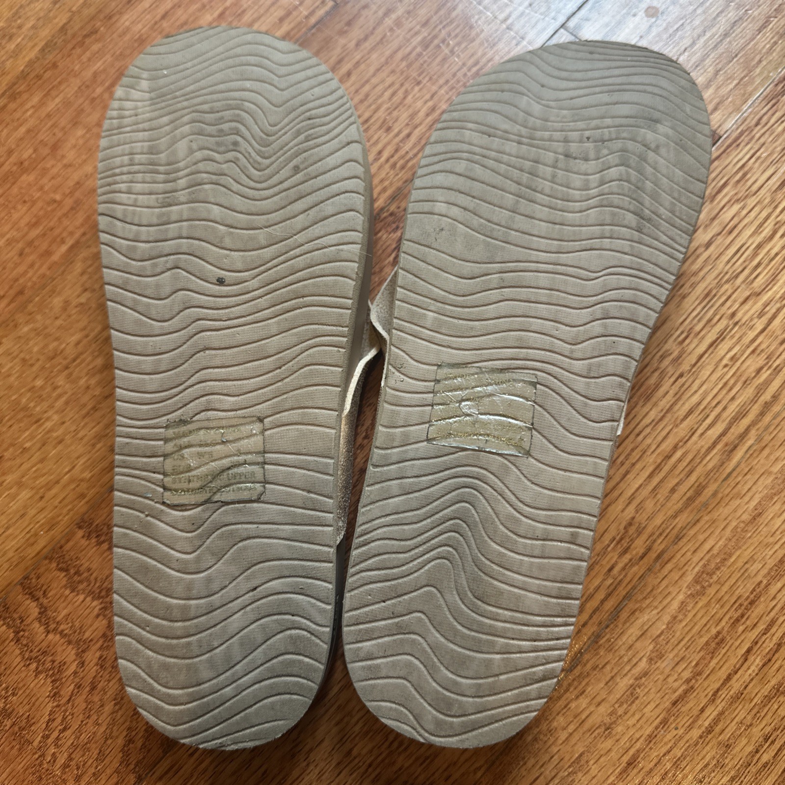 Reef Women’s Rose Gold Flip Flop Sandals Cushioned Comfort Slip On Arch Size 7