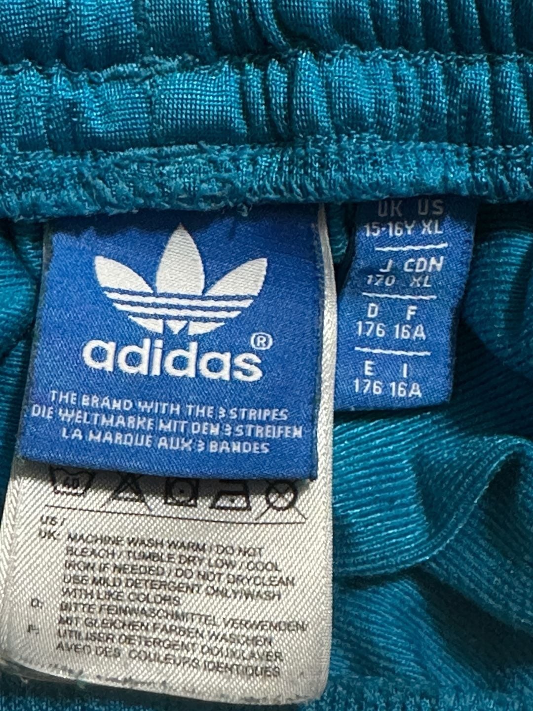 Adidas Originals Adicolor 3-Stripes Trefoil Athletic Shorts Teal Blue Youth XL