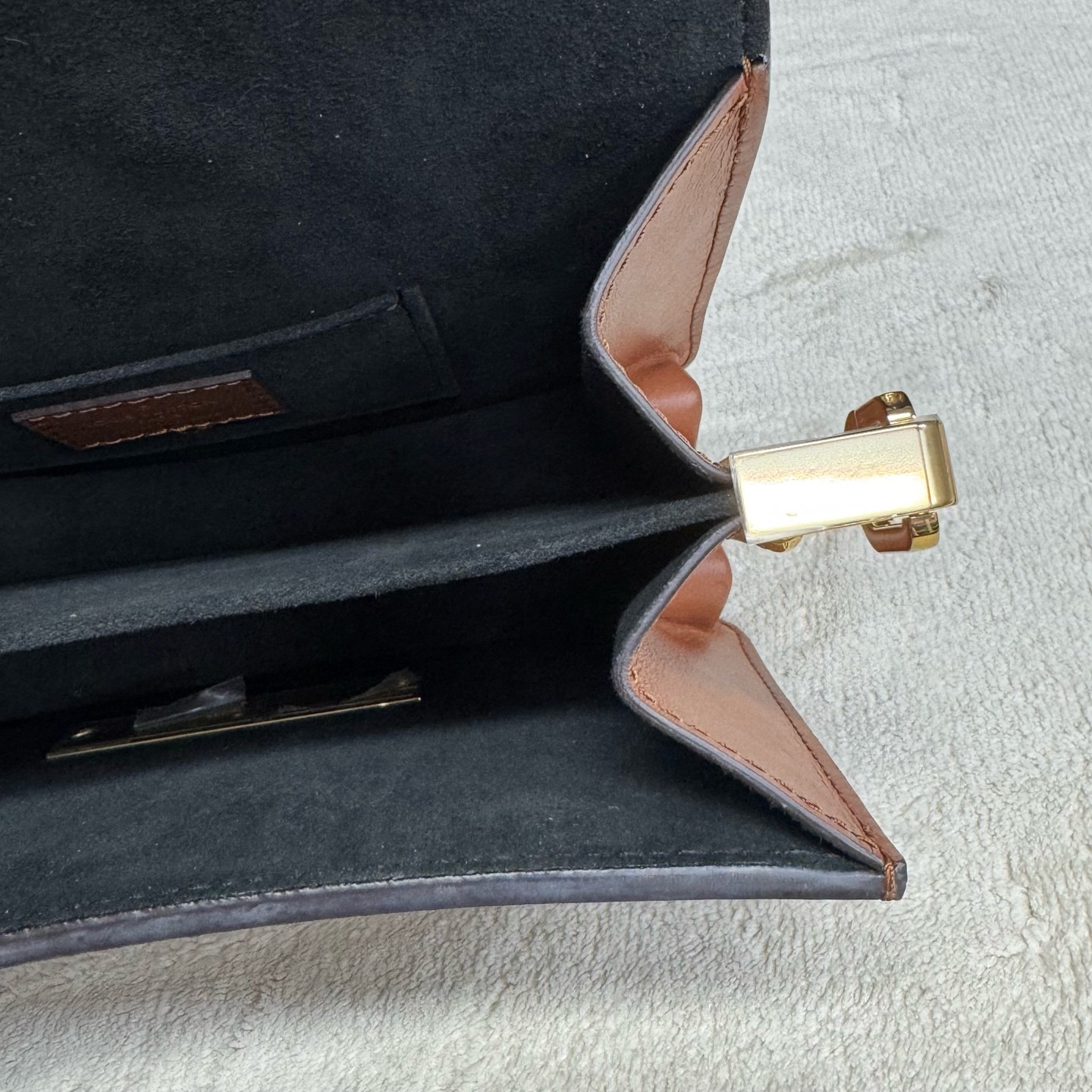 Louis Vuitton Dauphine Small Brown Caramel Monogram Shoulder/Crossbody US Ship