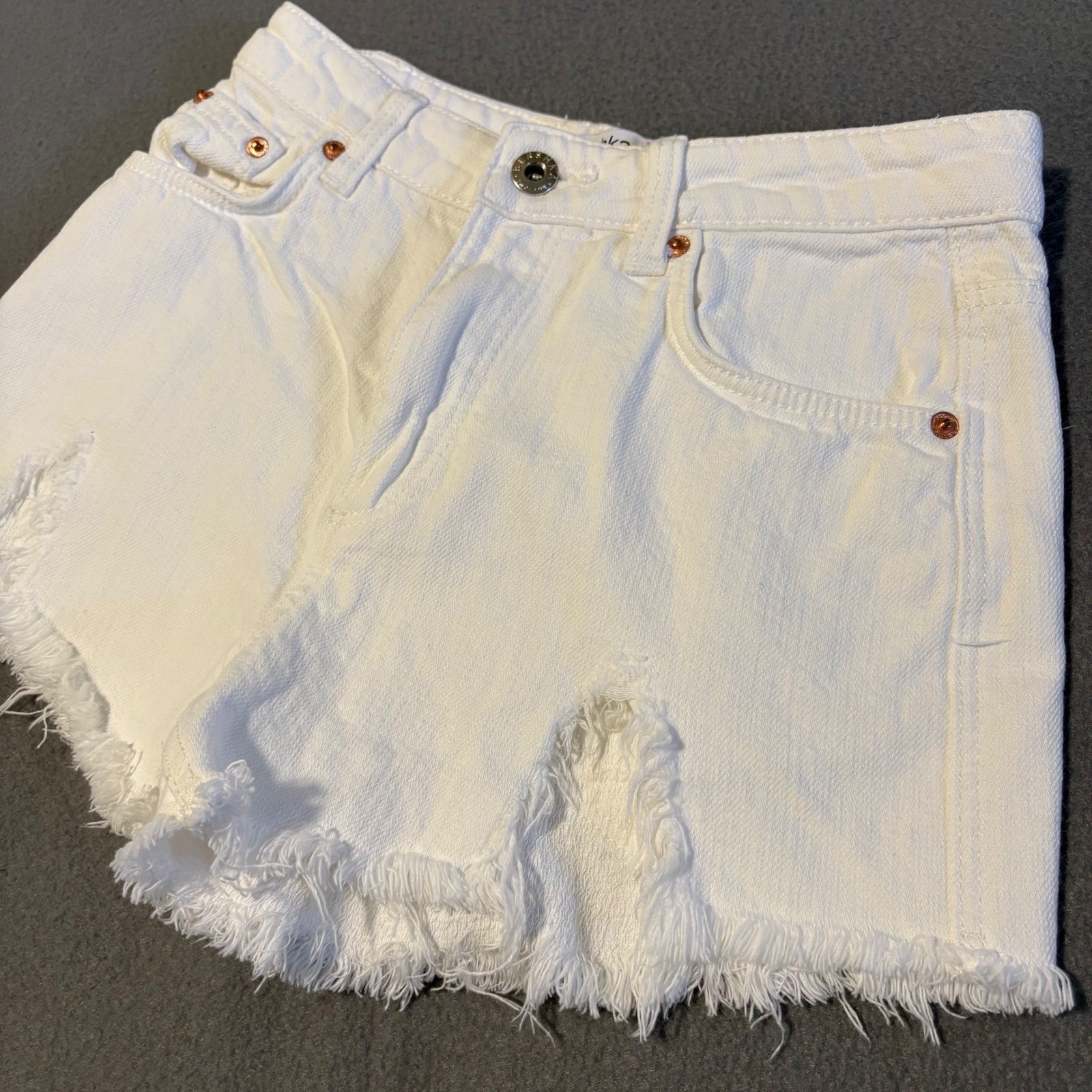 Bershka Denim Shorts Womens 00 White Distressed Frayed Raw Hem Medium Rise