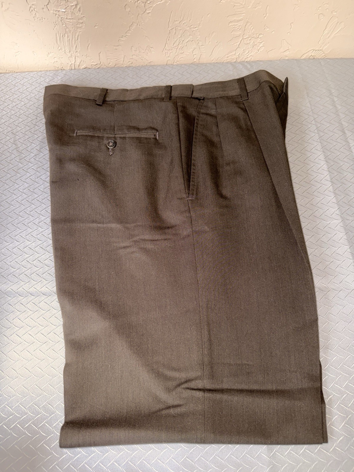Haggar Black Label Men’s Dress Pants- Brown 36×32