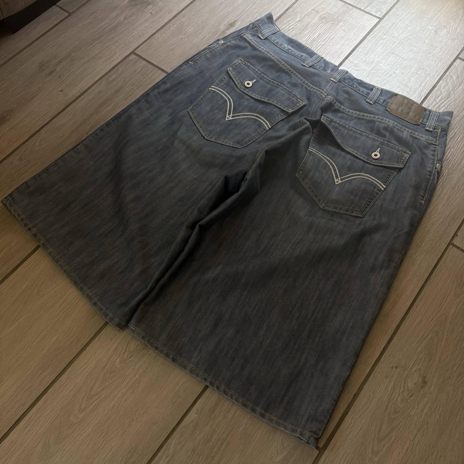 Levis 569 Vintage Baggy Flap Pocket Shorts Medium Wash Loose Y2K Skater Denim