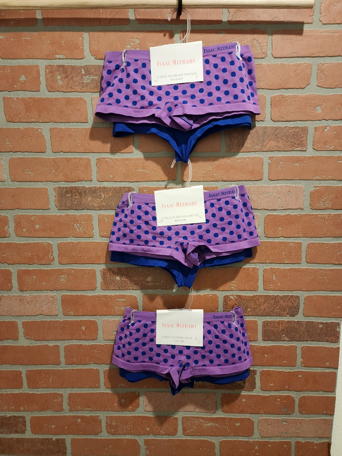 Isaac Mizrahi 2 Pack Seamless Panties Boy Shorts Medium Lot Of 3 Packs. Bin 5