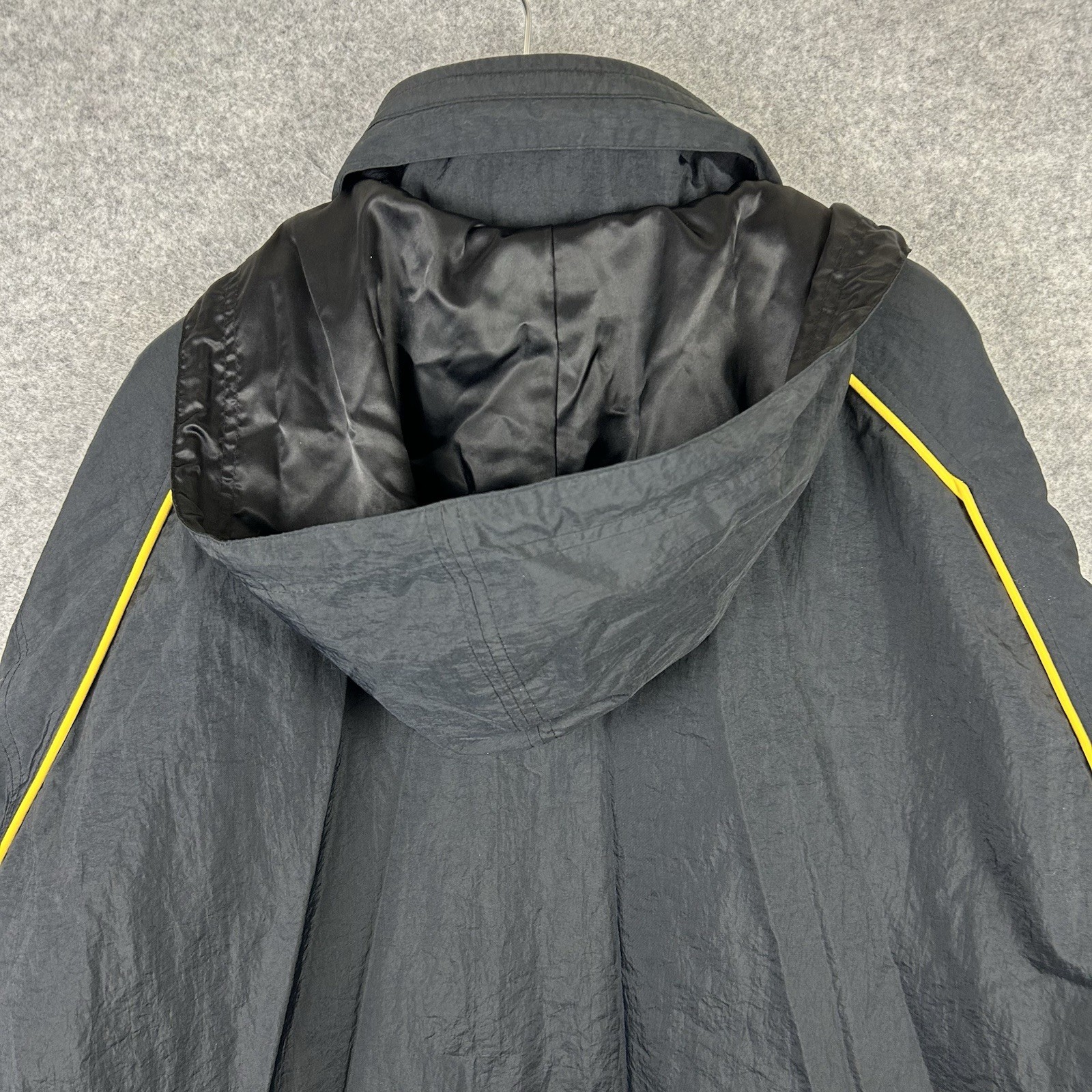 Nike Premier Jacket Mens XL Black Vintage Retro y2k Full Zip Coat 100% Nylon