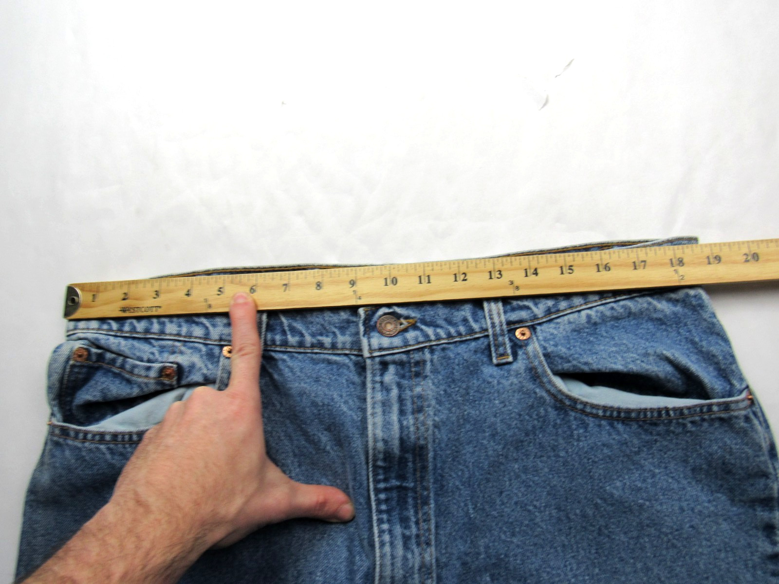 Vtg 1996 Levi’s 567 Loose Extra Wide Leg 37 x 33.5 Skate Jeans 90’s Baggy Y2K