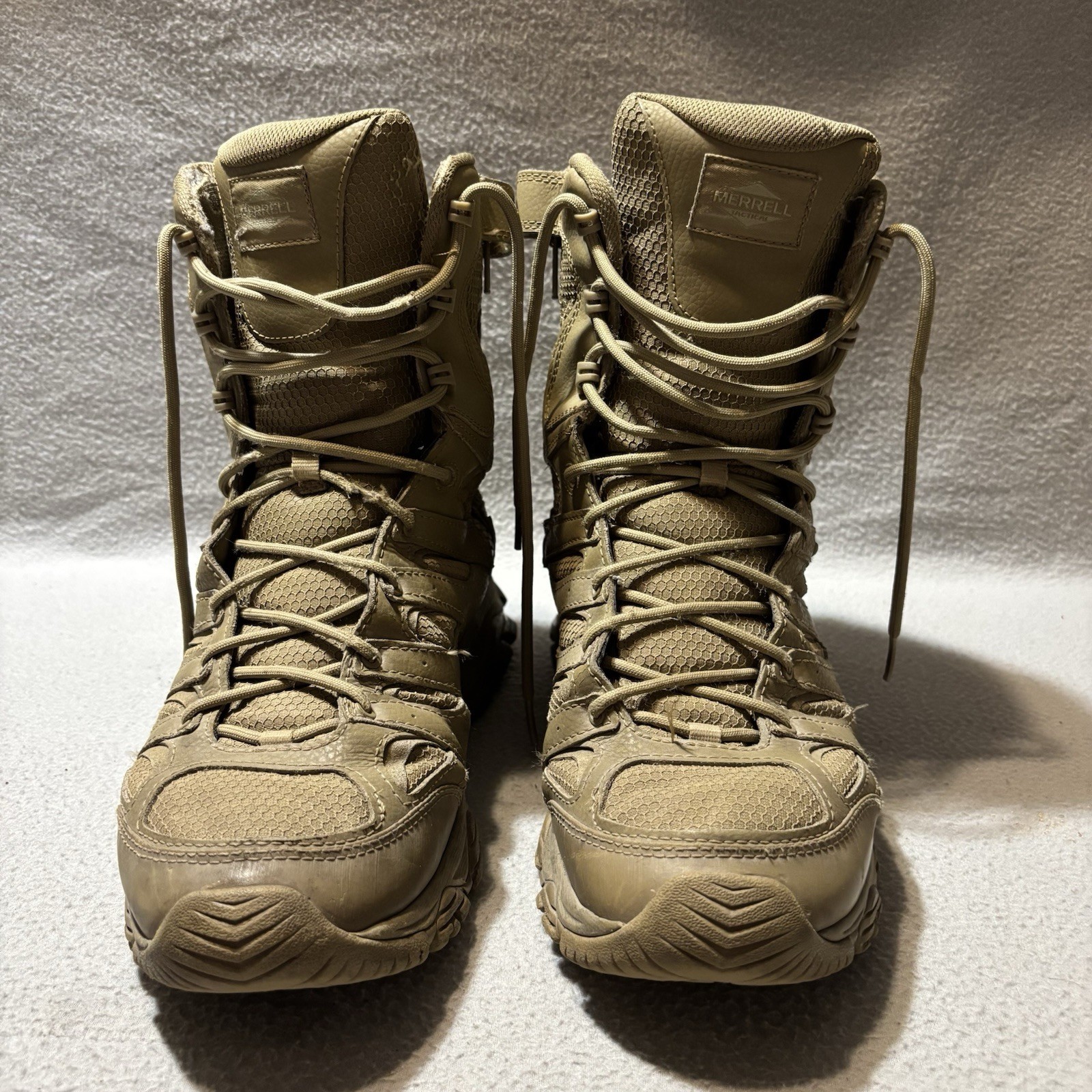 Merrell Men’s Beige Tactical Boots Size 11 Side Zipper and Lace Up